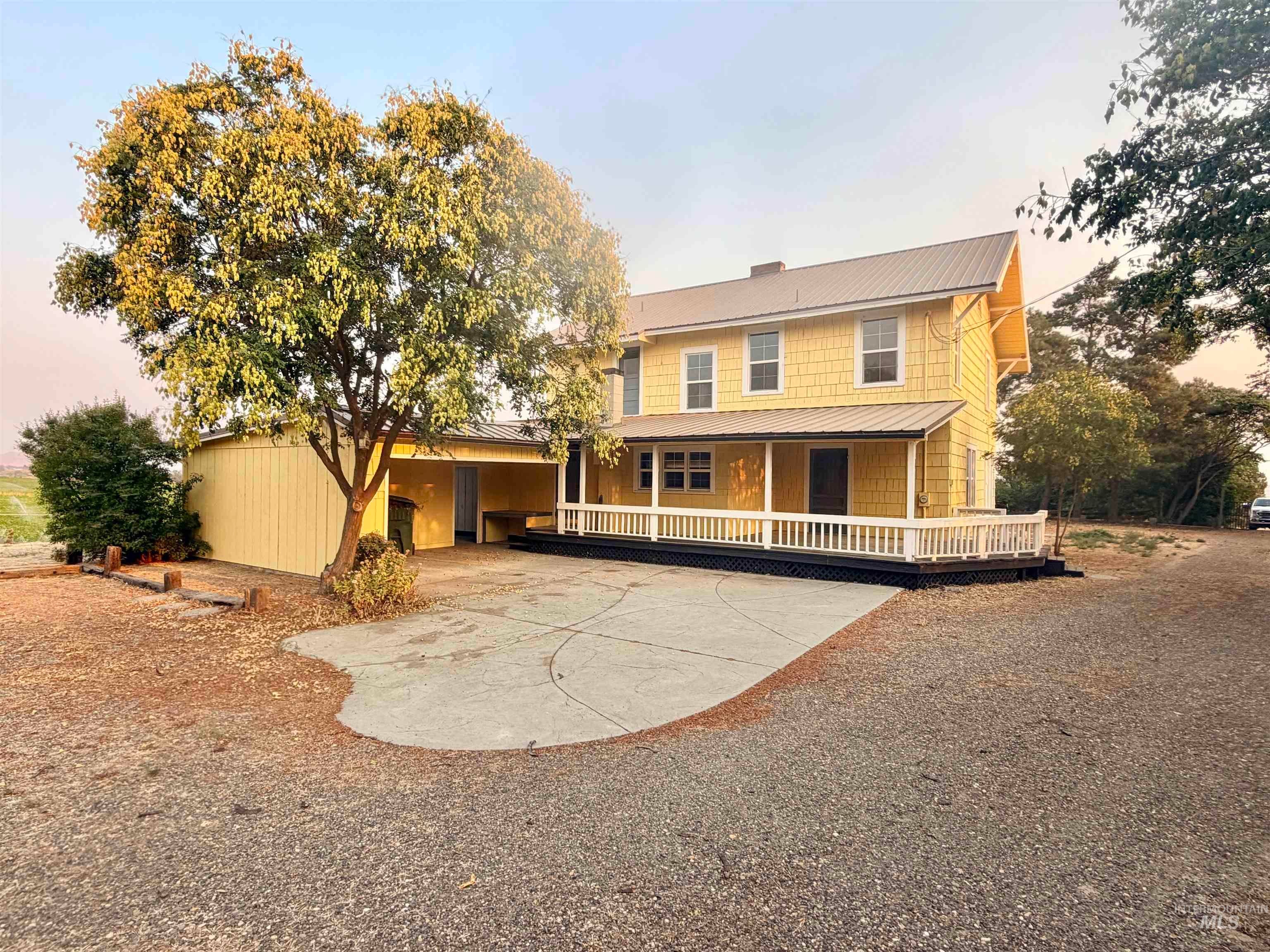 729 Morgan Ave — photo