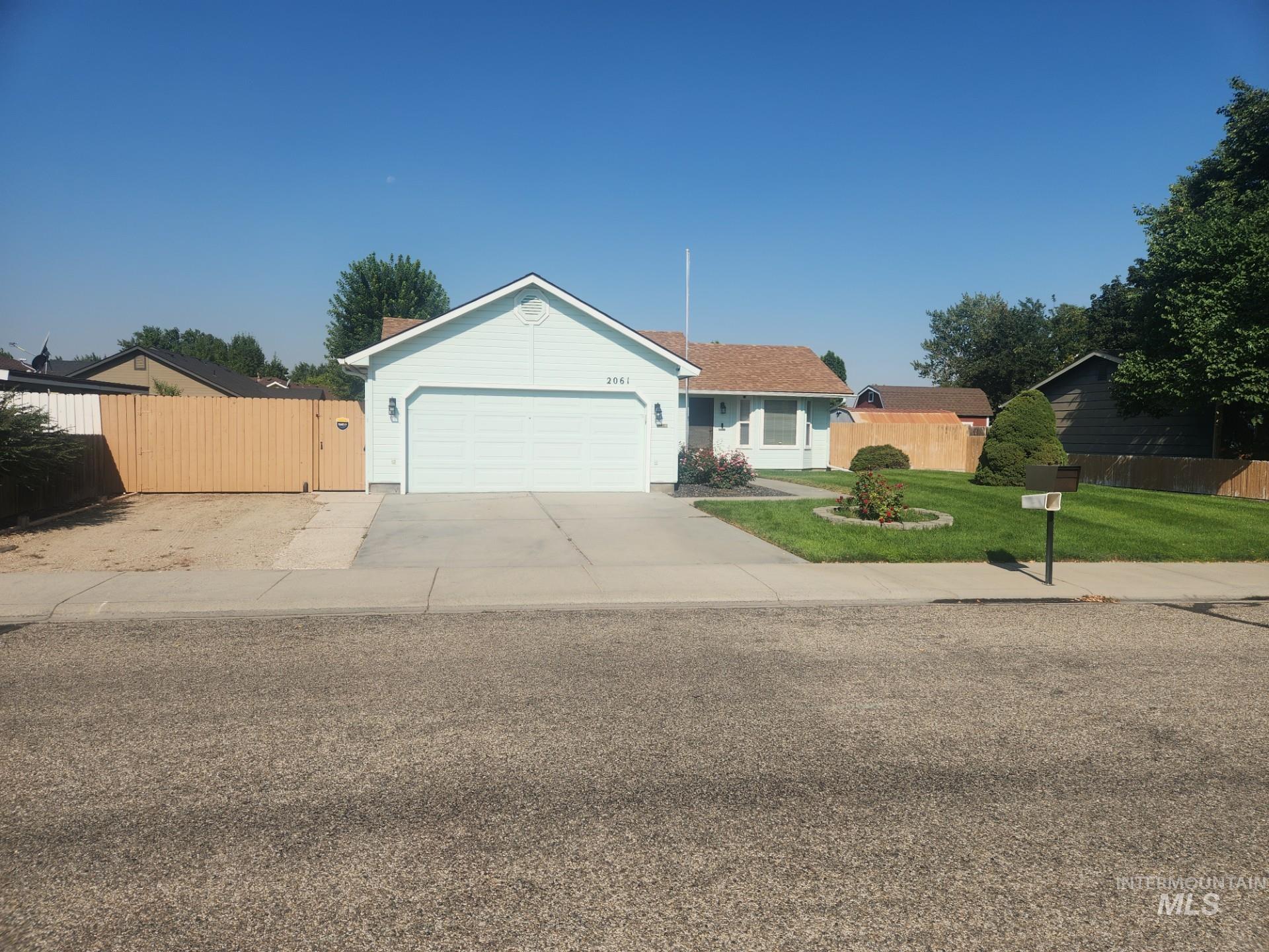 2061 N Todd Way — photo