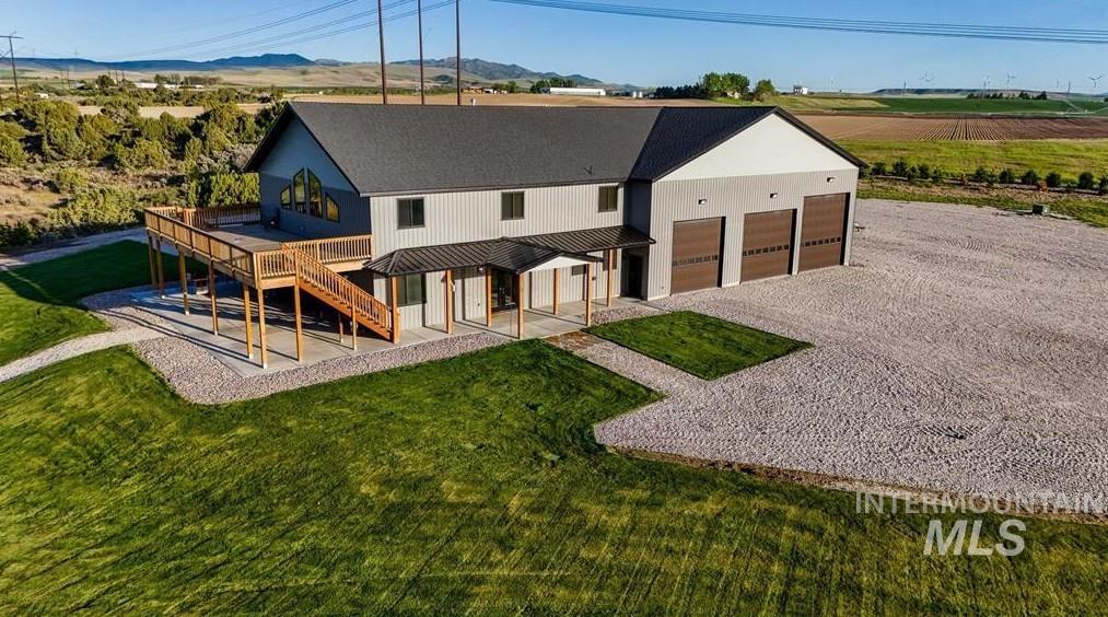 305 Snake River Drive — photo
