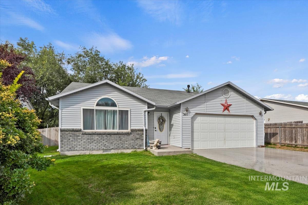 307 Quail Cove Cir — photo