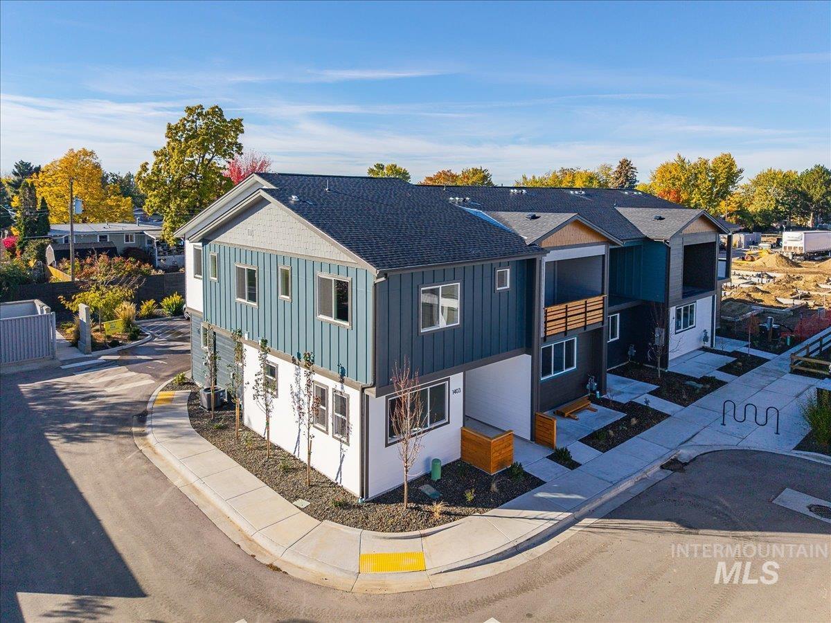 1408 N Cole Cottage Lane — photo