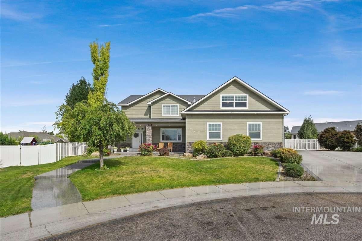 1110 Connor Ct — photo