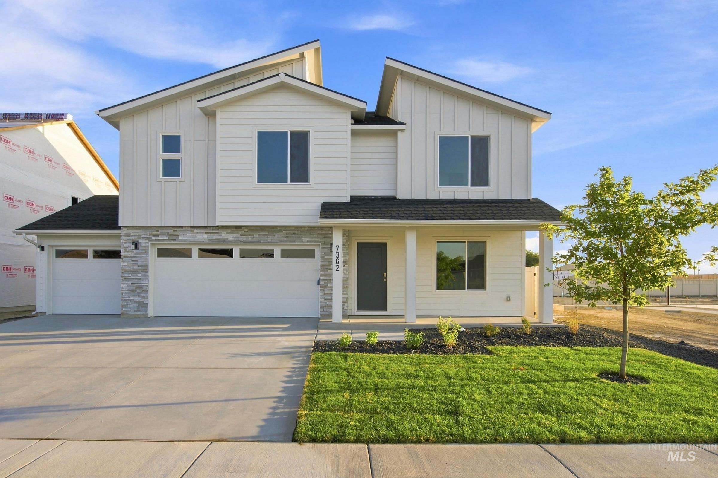 7362 W Newtown Dr — photo