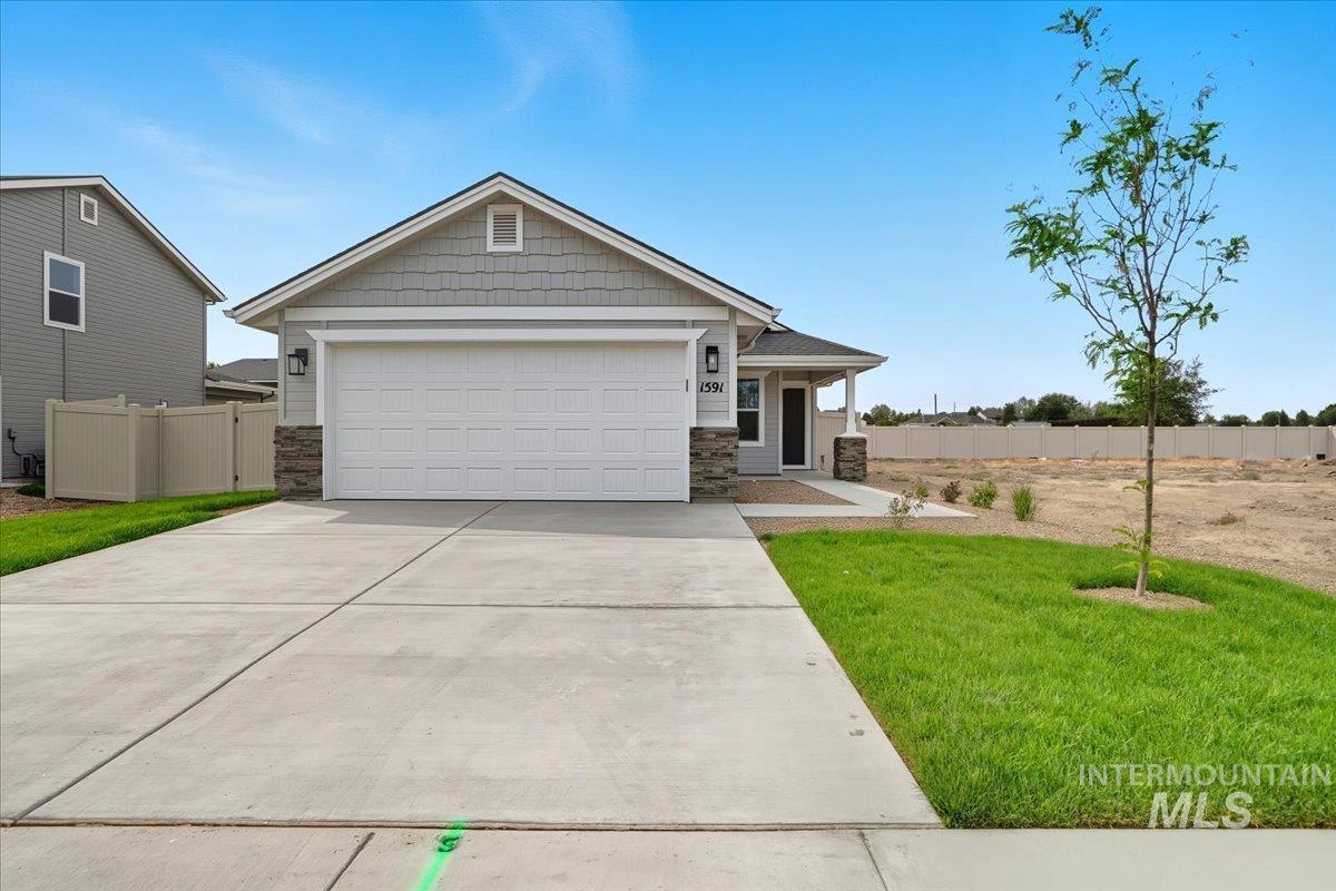 5524 W Larry St. — photo