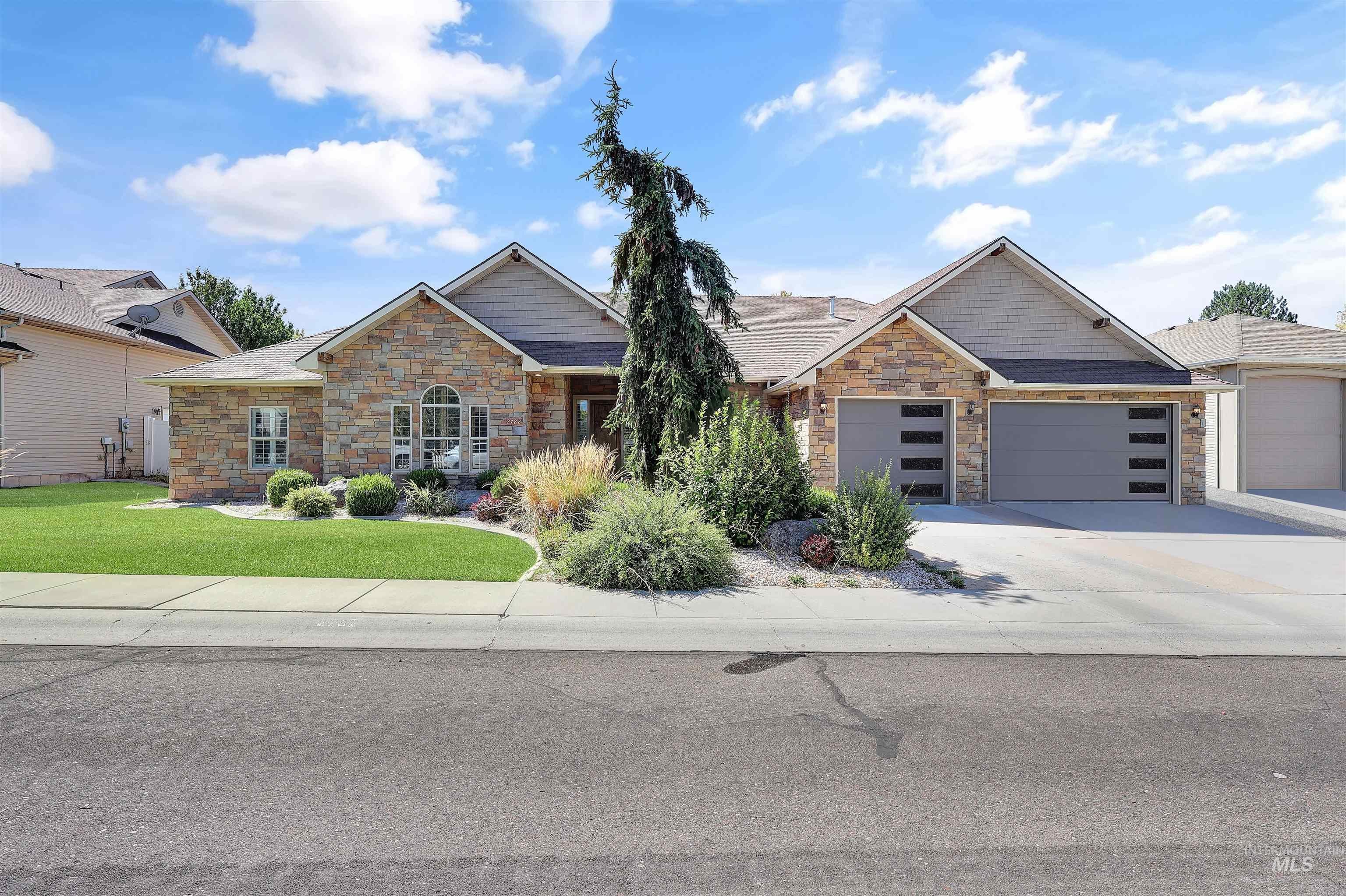 2782 Sun Meadow Dr. — photo