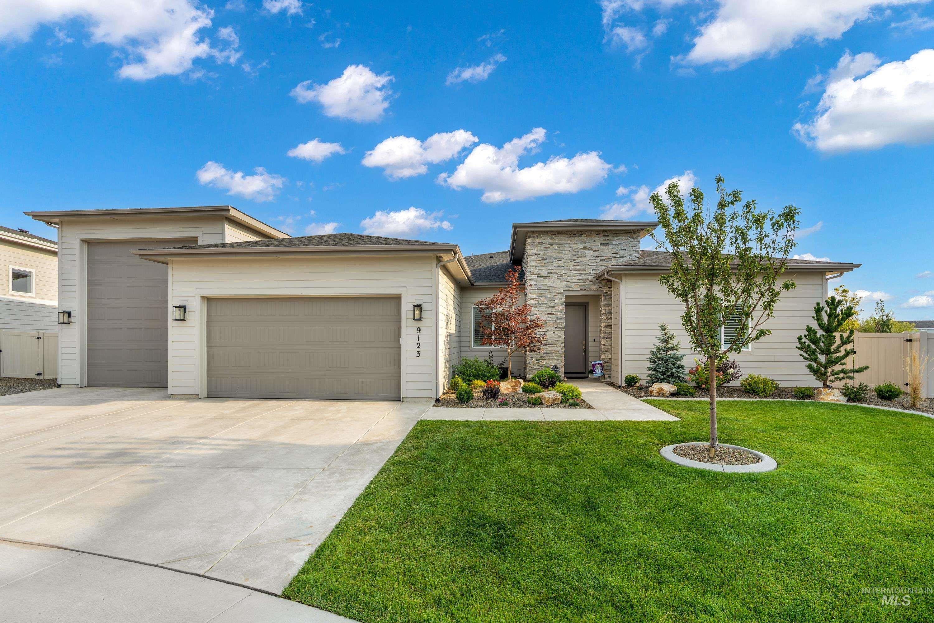 9123 W Patmore Ct — photo