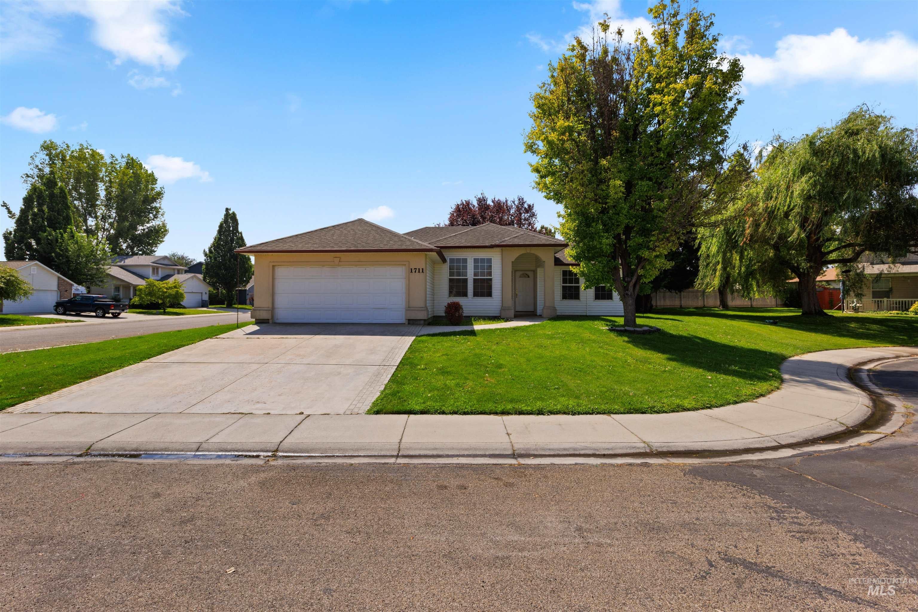 1711 Cashew Court — photo