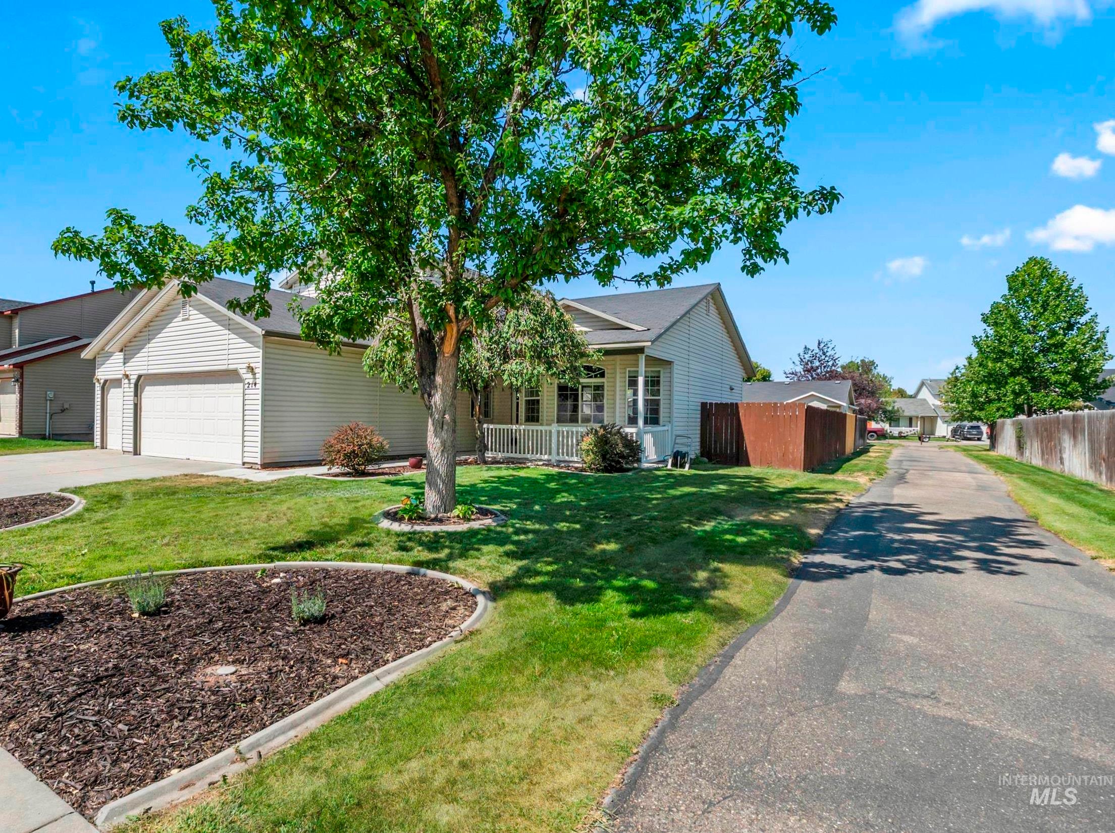 214 E Screech Owl Dr. — photo