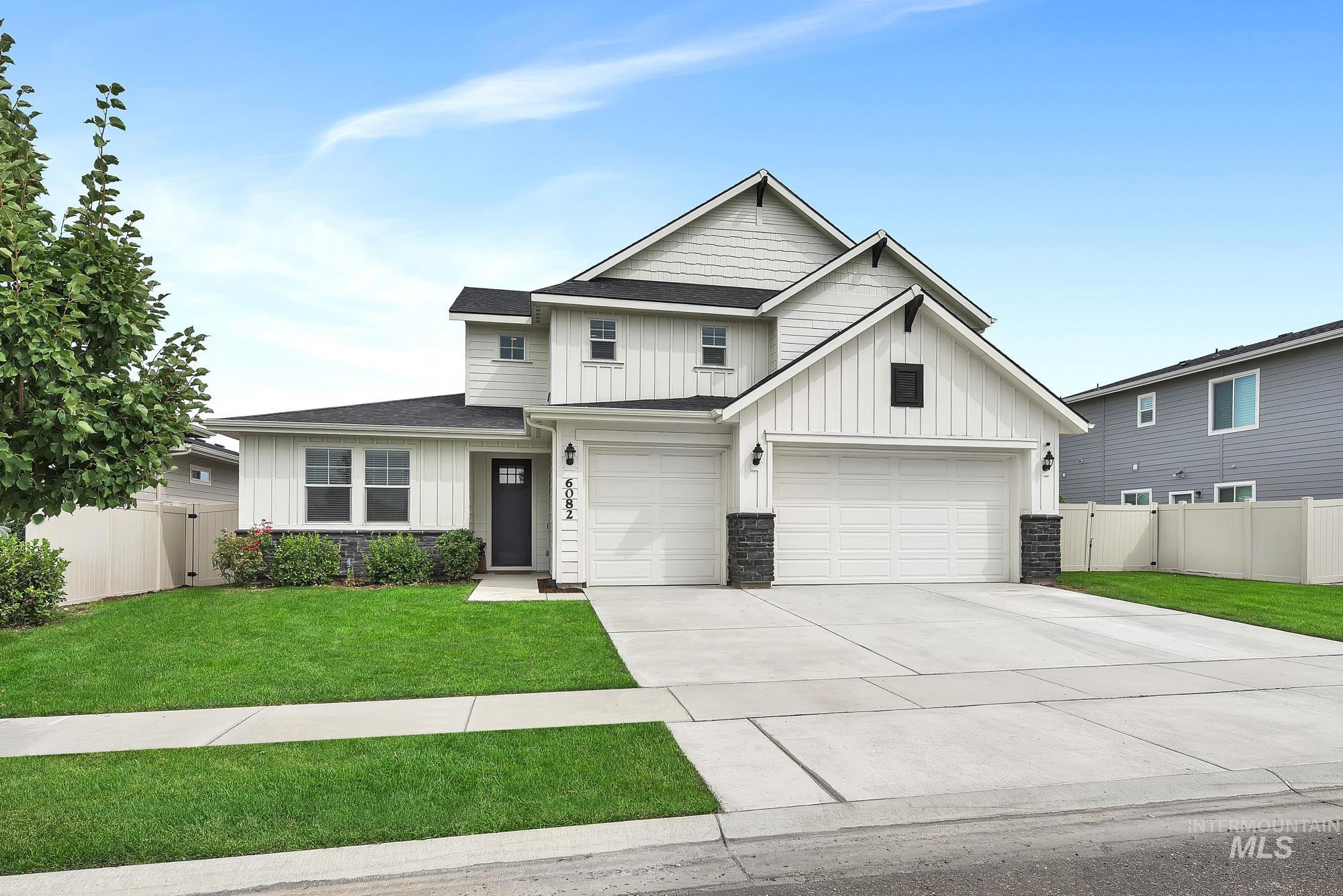 6082 E Canyon Crossing Dr. — photo