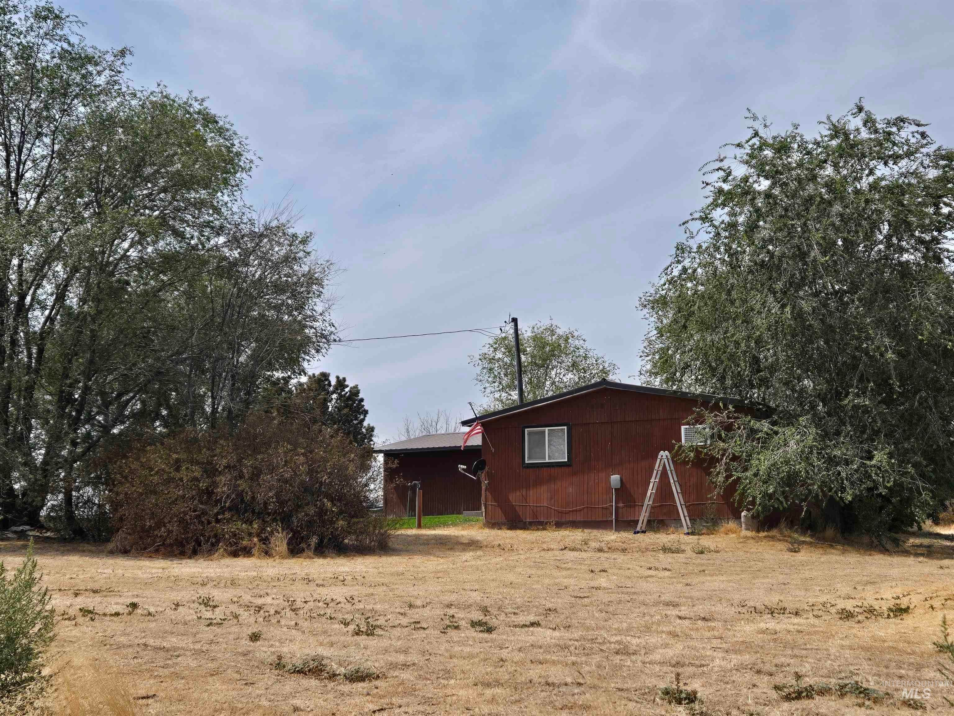 3783 Vista Dr — photo