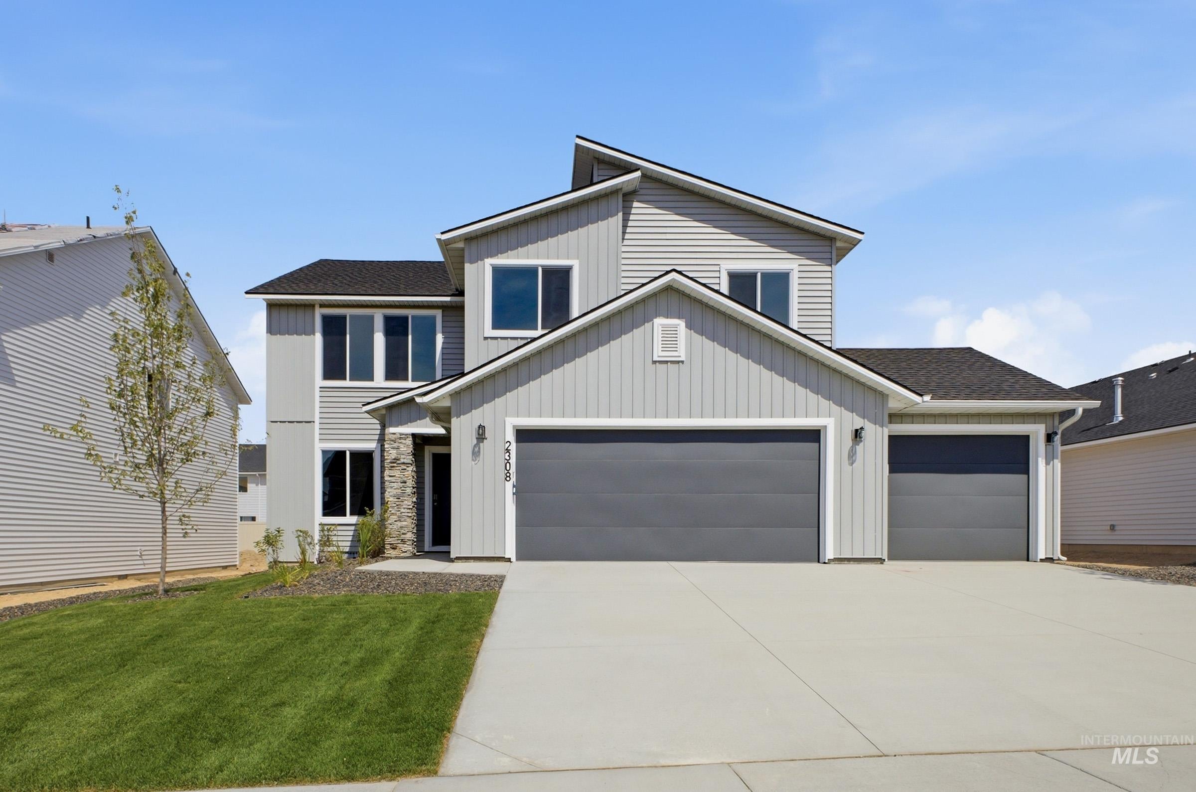 2308 W Red Jasper Dr — photo
