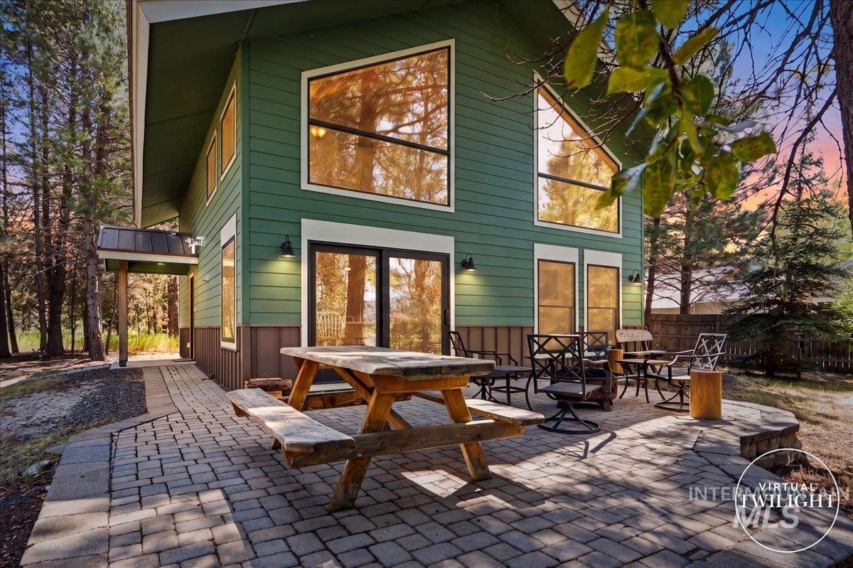 84 Golden Place — photo