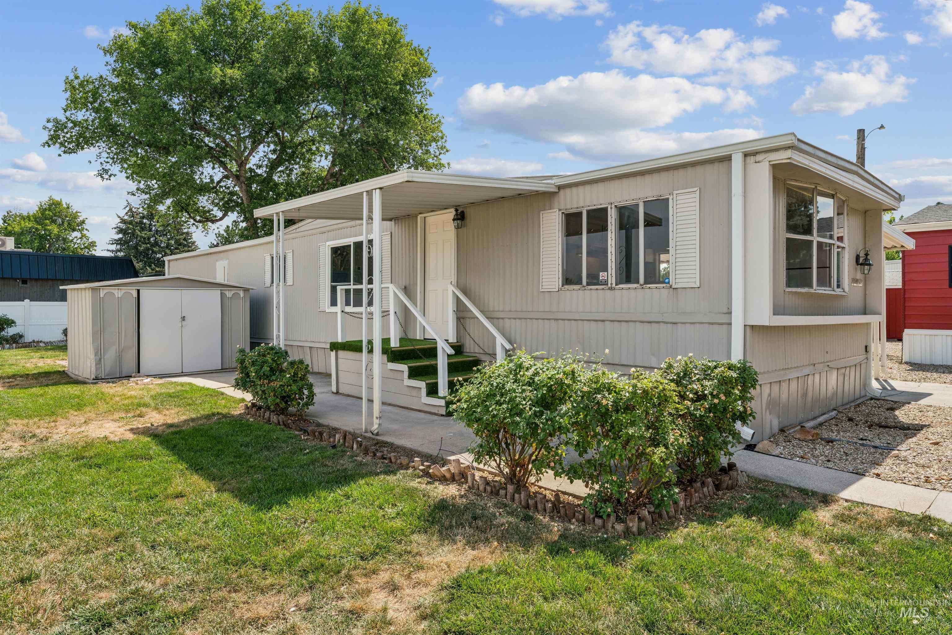 2664 N Citrus Lane — photo