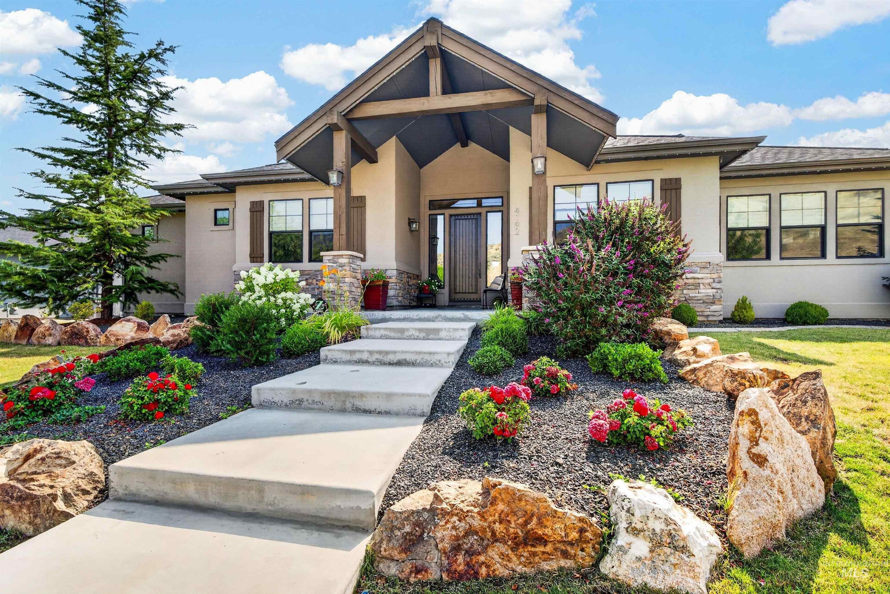 4192 N Arrow Villa Way — photo