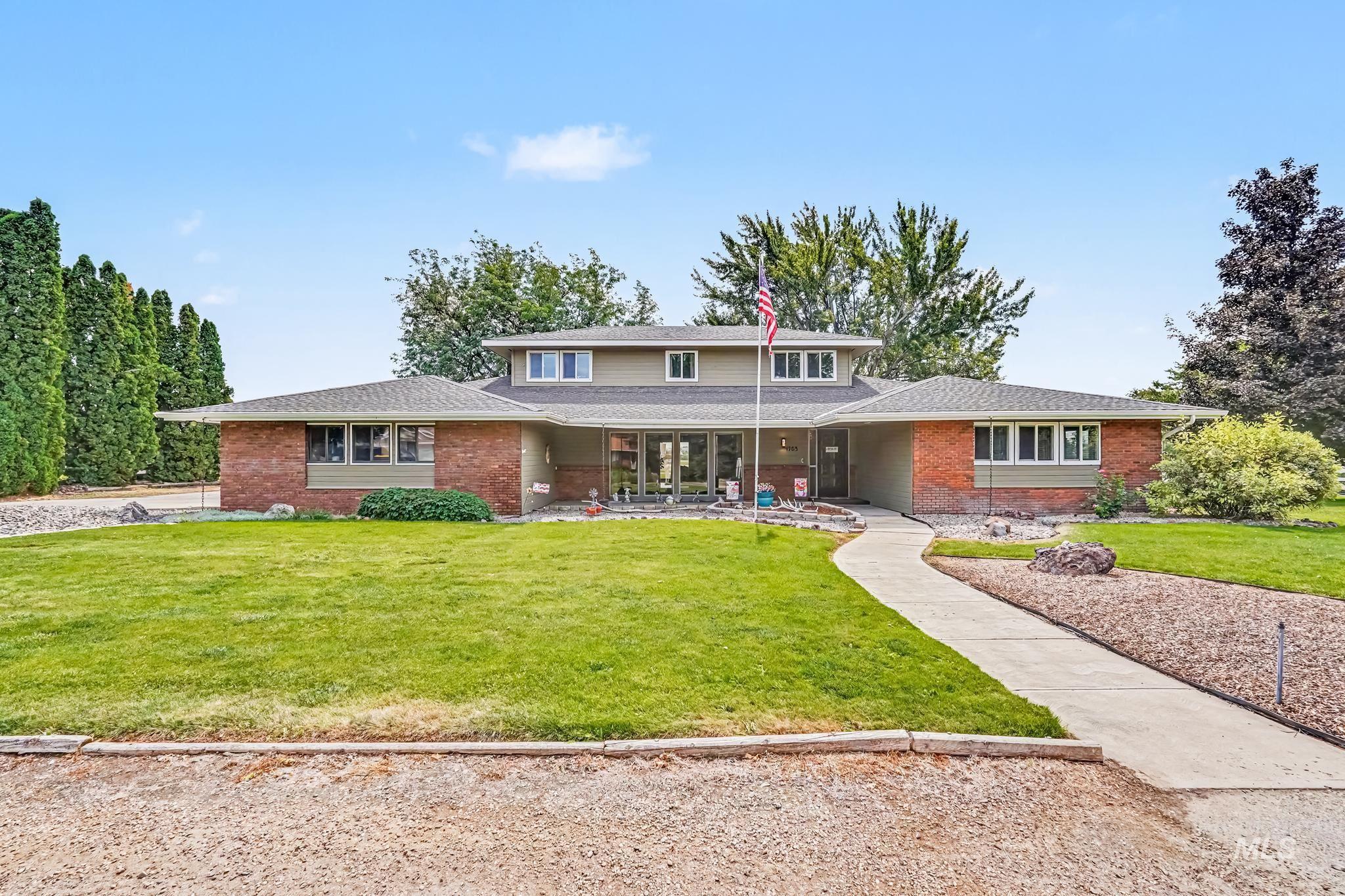 1703 Primrose Dr. — photo
