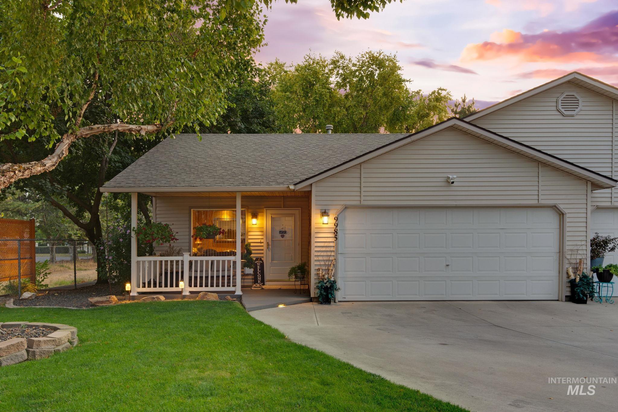9985 W Mesquite Ct — photo