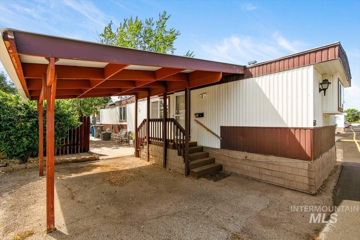915 S Curtis Rd Trlr 68 — photo