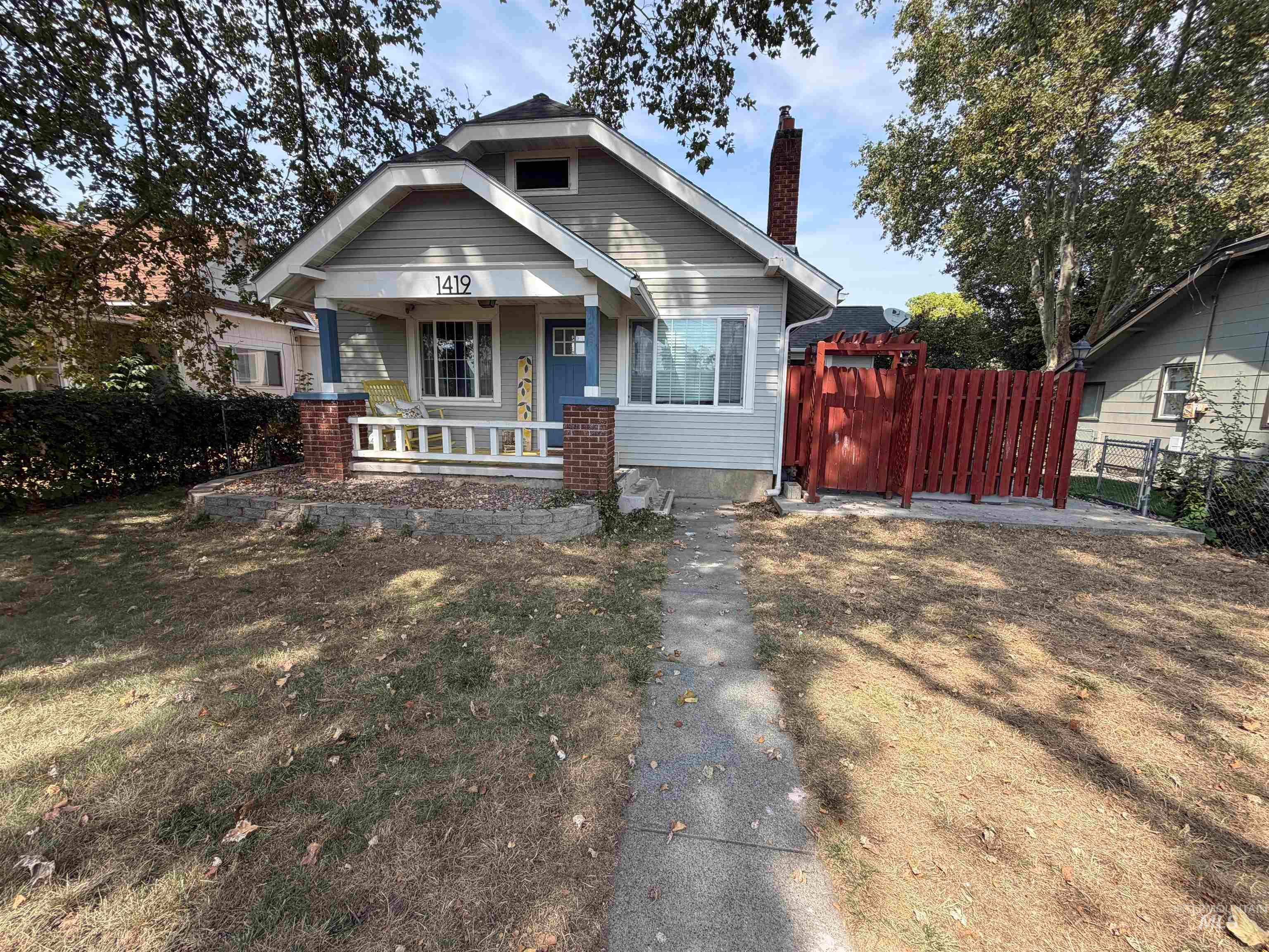 1419 10th Ave. — photo