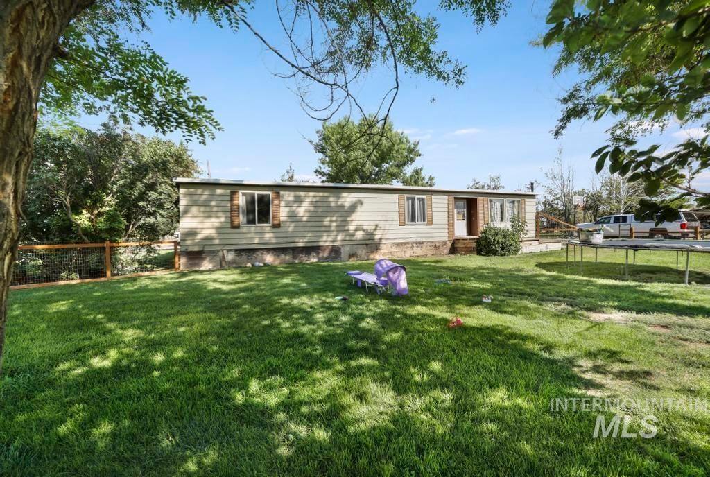 3762 N 2200 E — photo