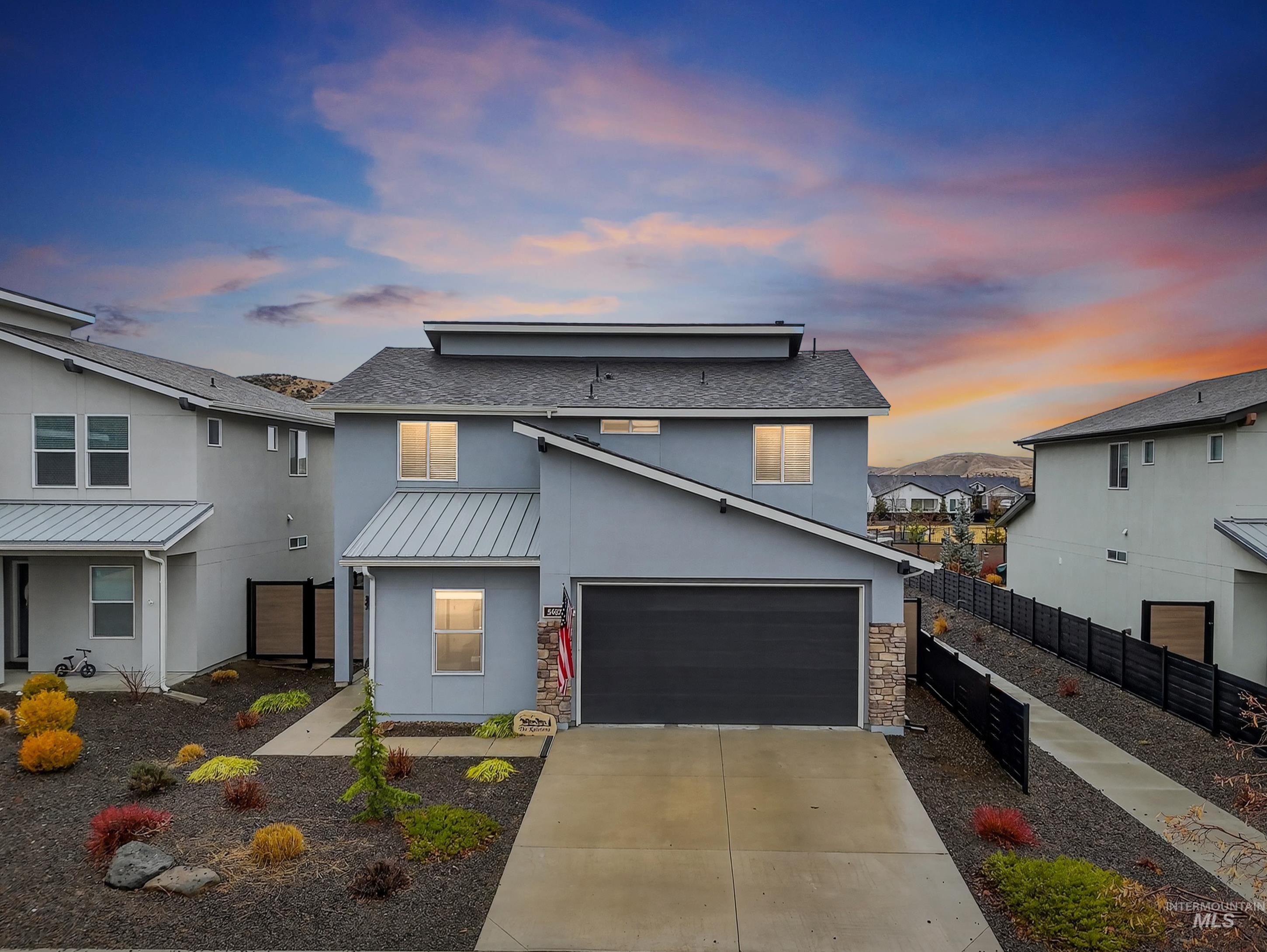 5657 W Song Sparrow St — photo