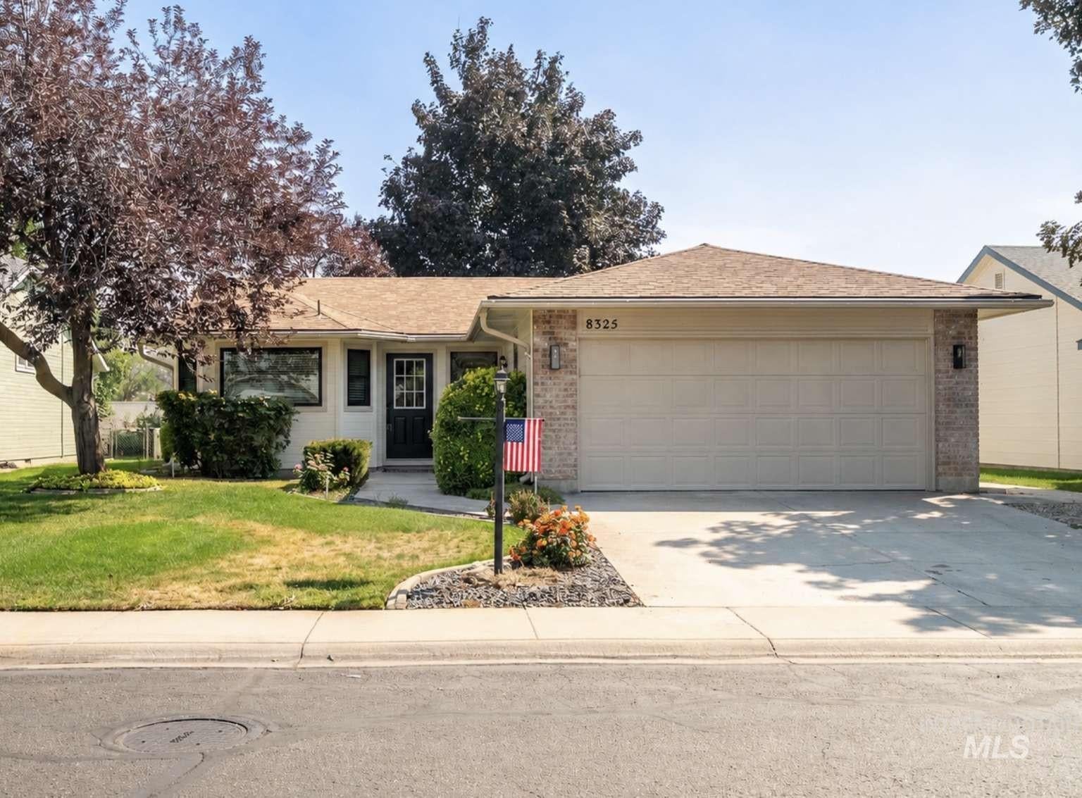 8325 Willowdale Dr — photo