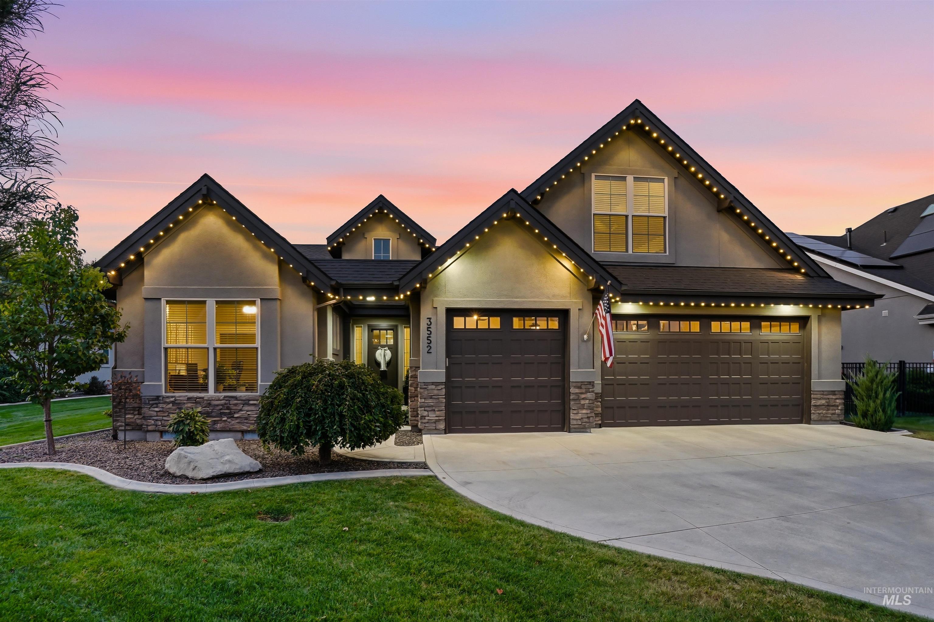 3552 W Star Hollow Dr — photo