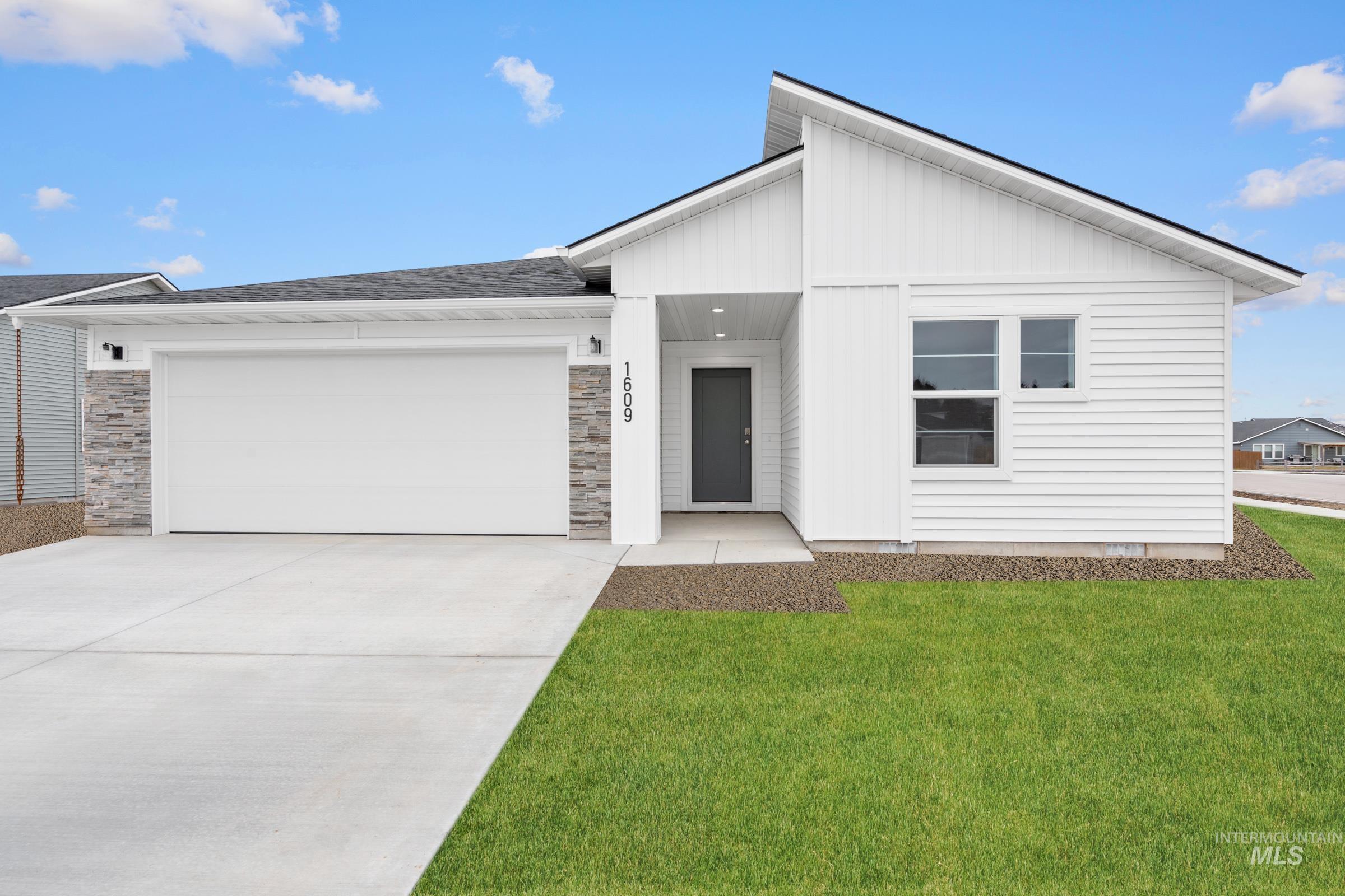 3166 W Taiban Creek Dr — photo