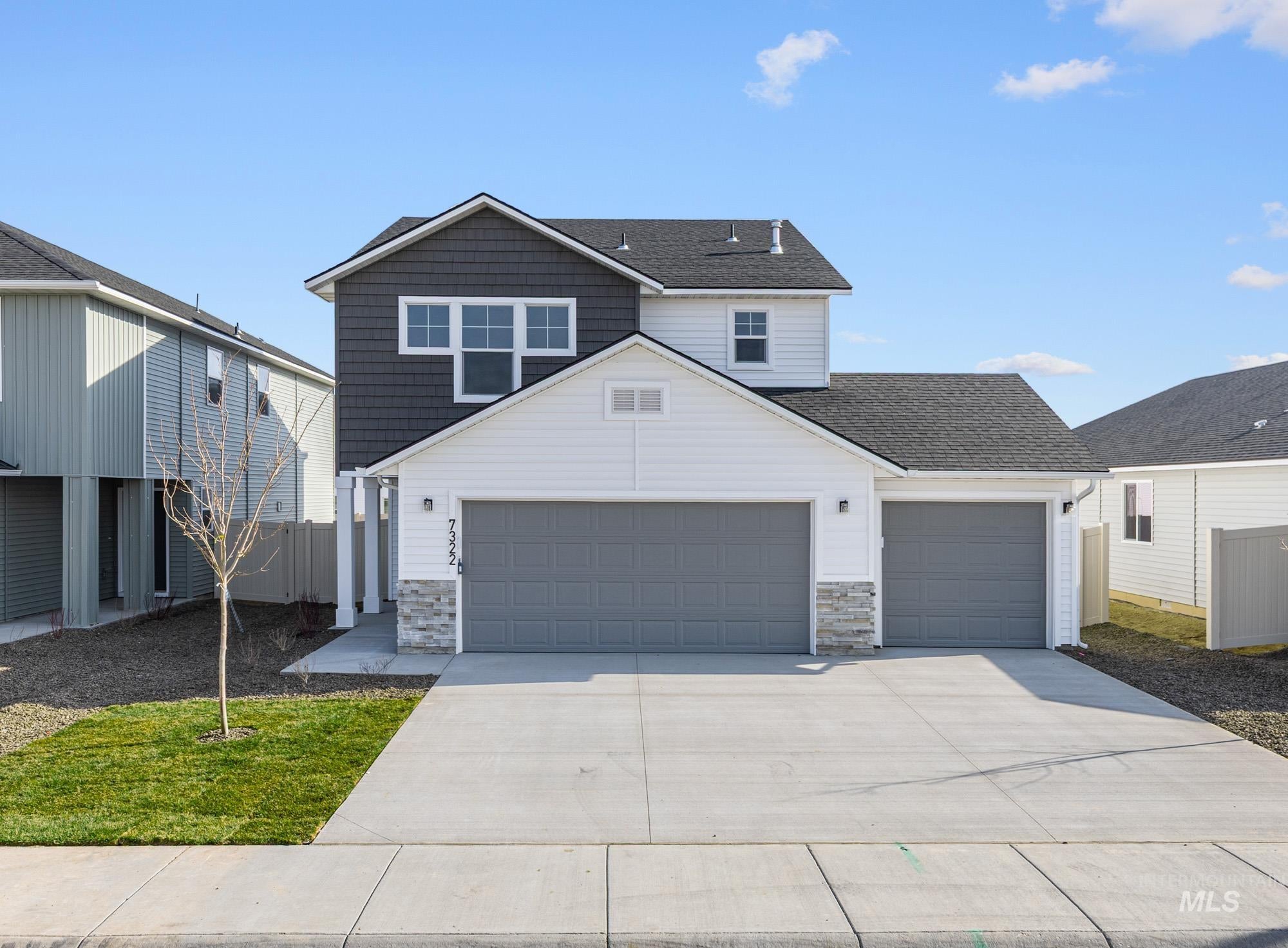 3143 W Animas Creek Dr — photo