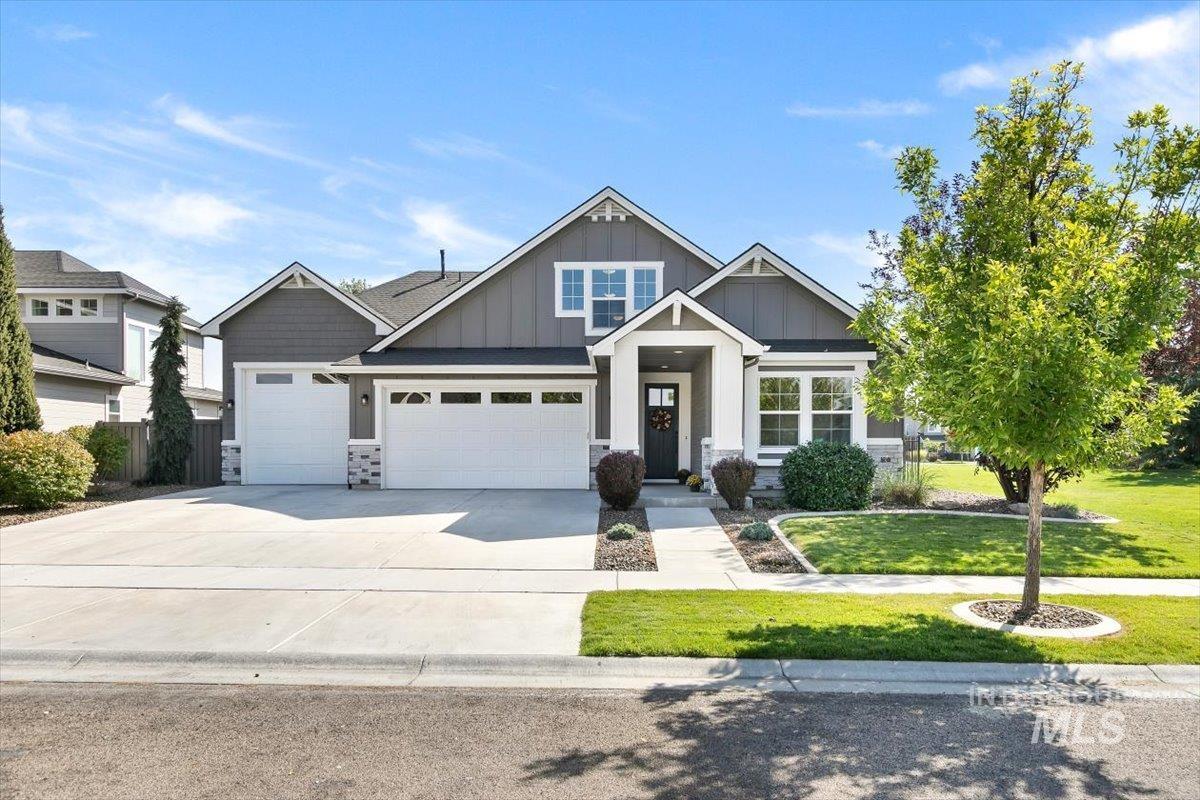 3901 E. Woodville Dr. — photo