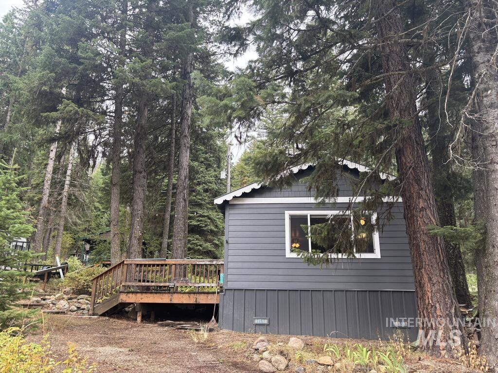 655 West Mountain Rd — photo