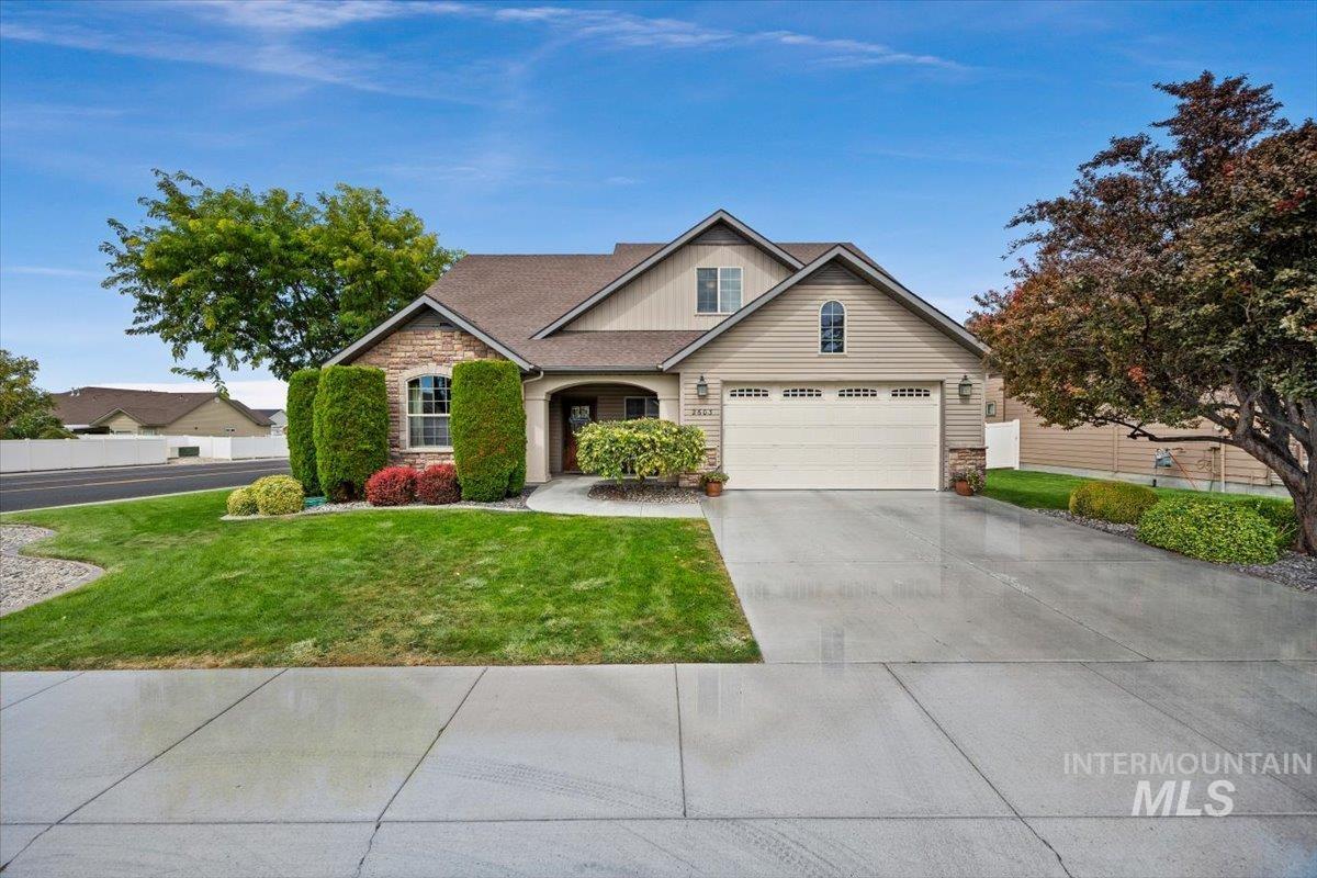 2603 Carriage Way — photo