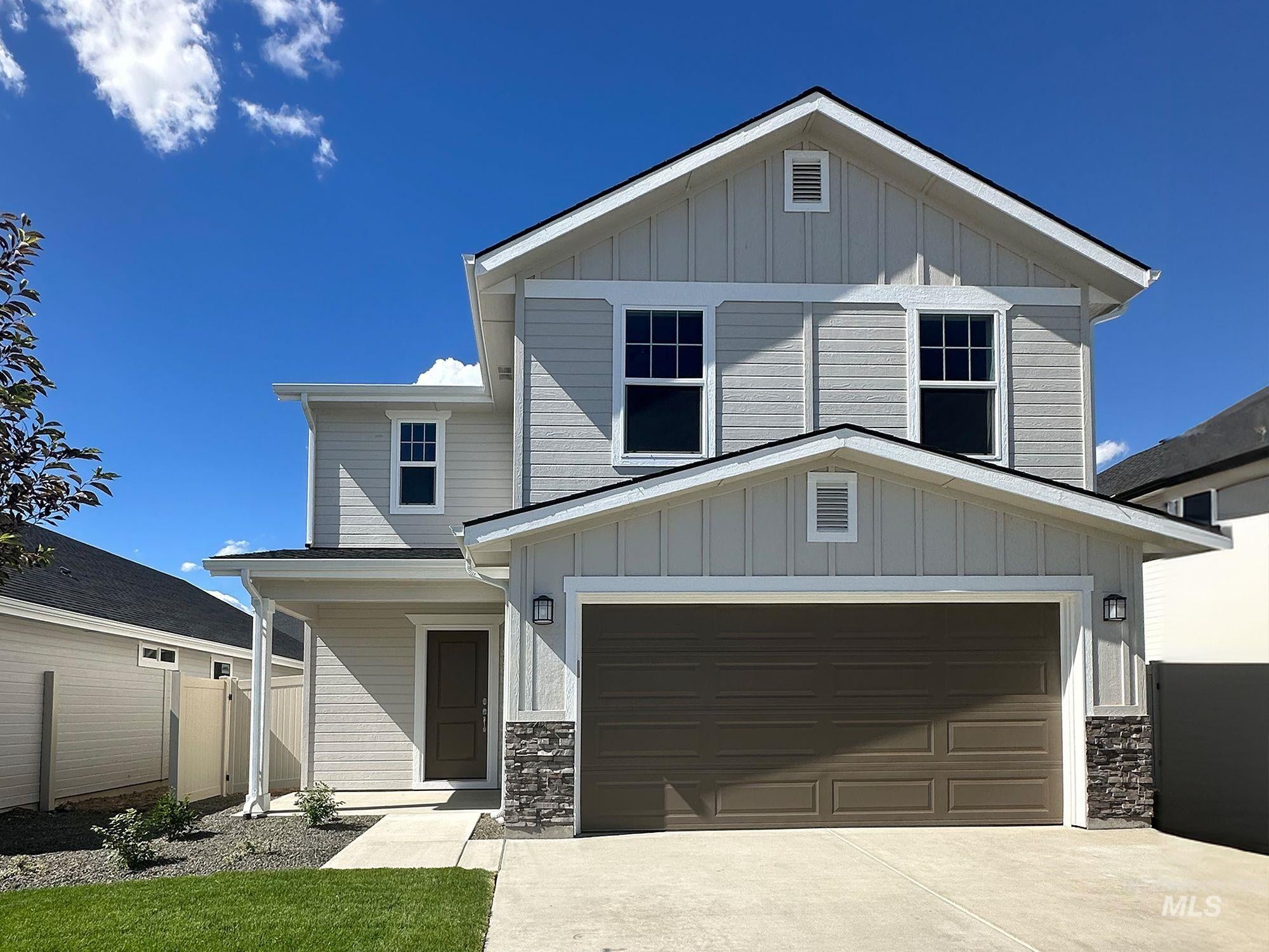 9492 S Stonefly Ave. — photo