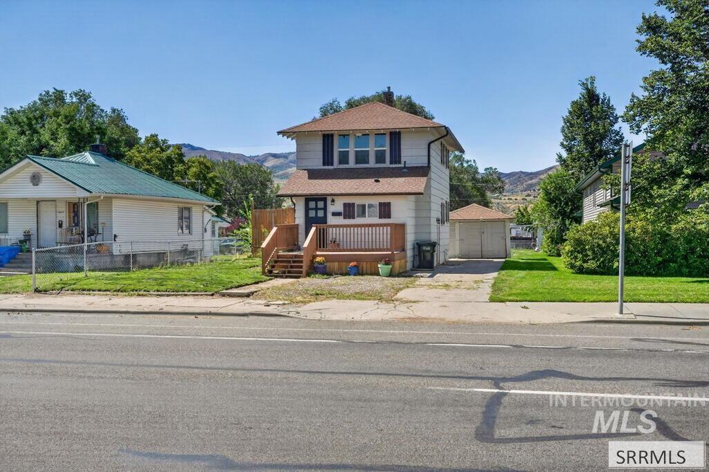 1005 S 4th Avenue — photo