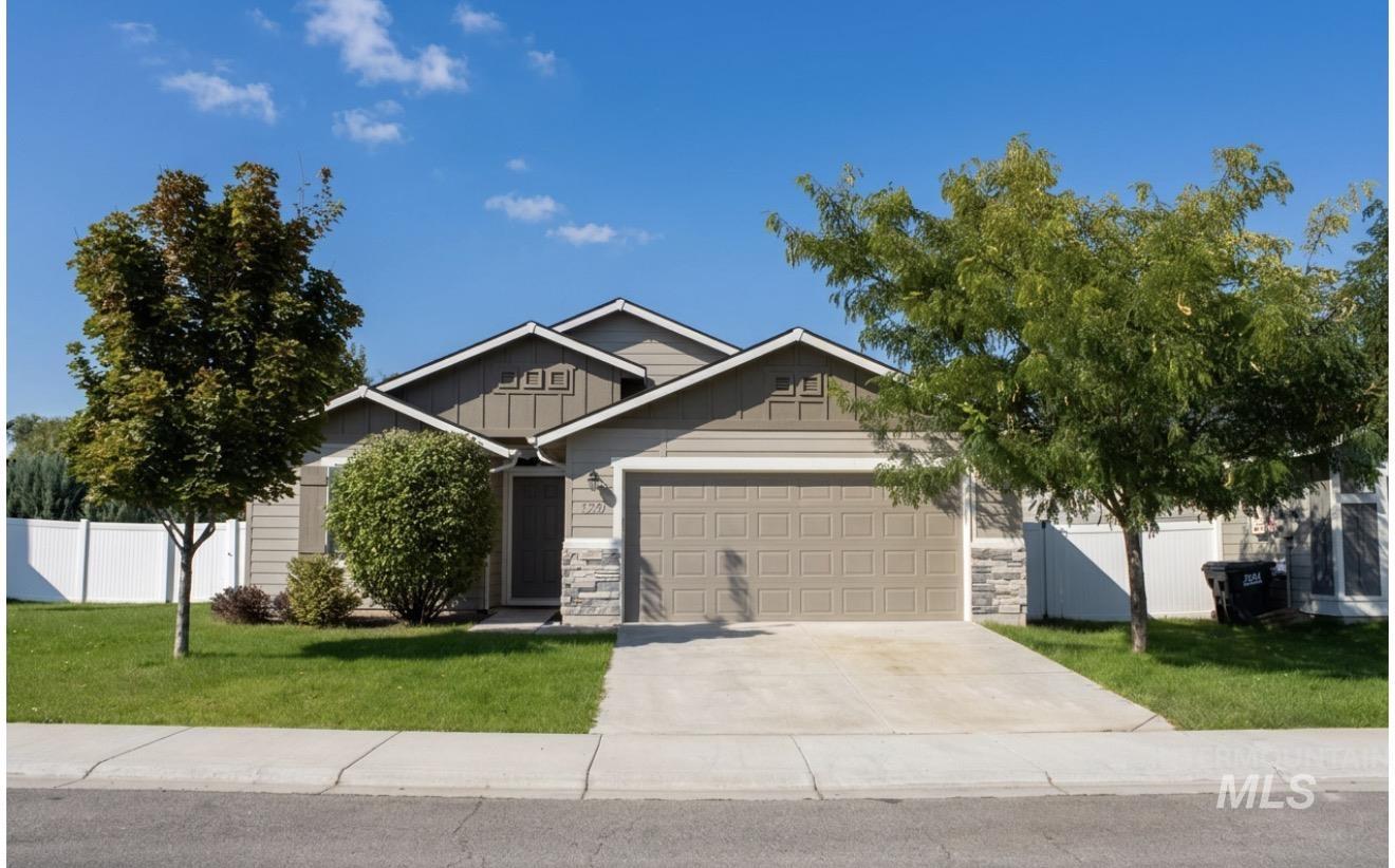 1520 W Atacama Dr — photo