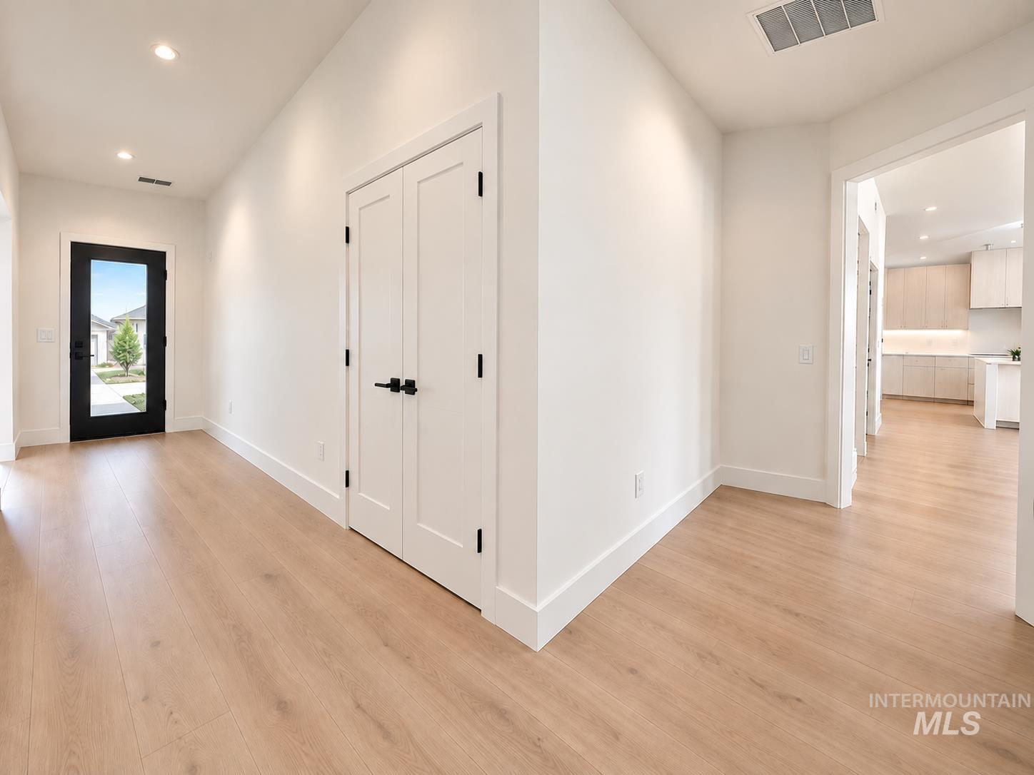 2056 E Dunyon Street #4, Eagle, ID 83616 — photo 3