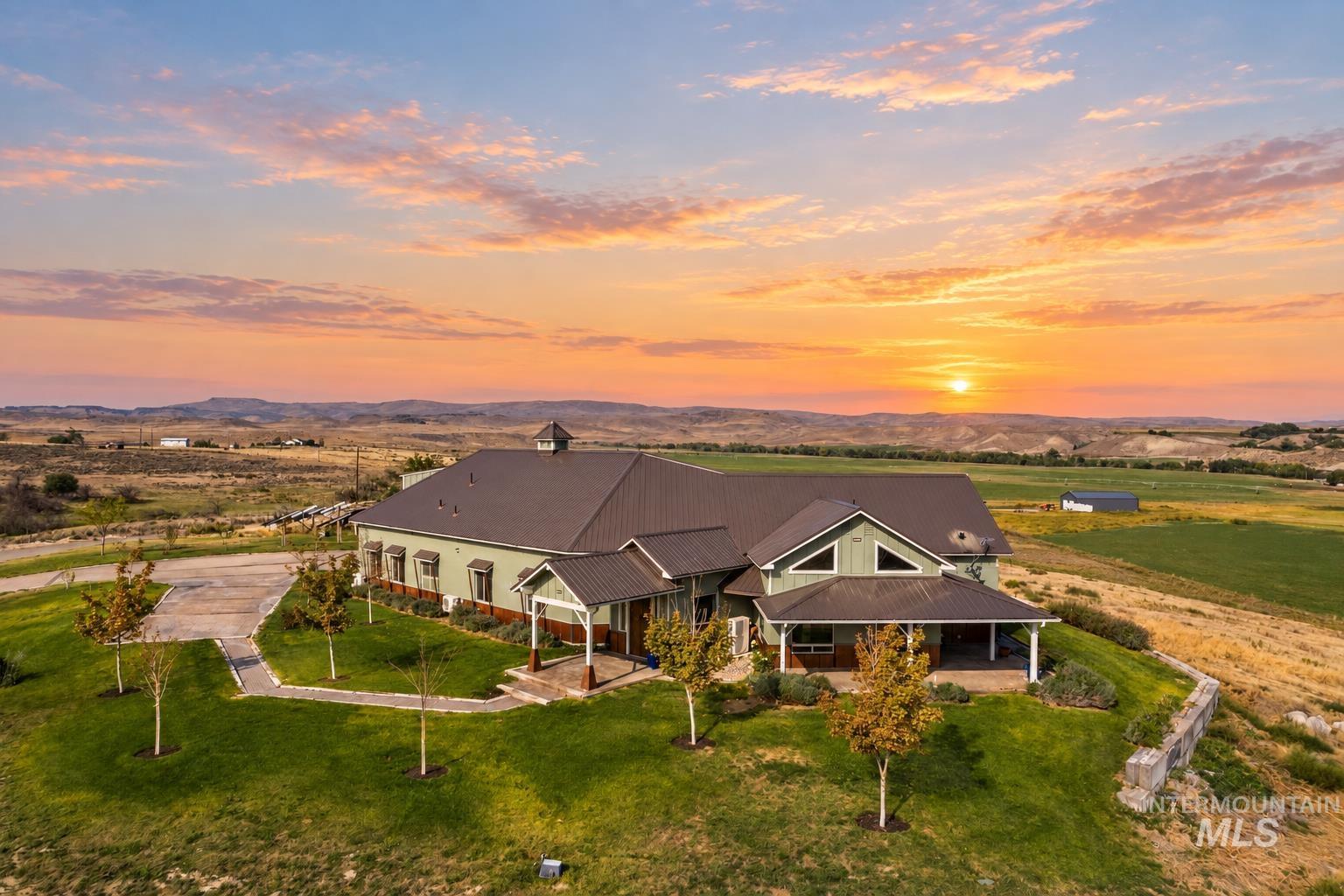 1030 Desert Glen Rd — photo
