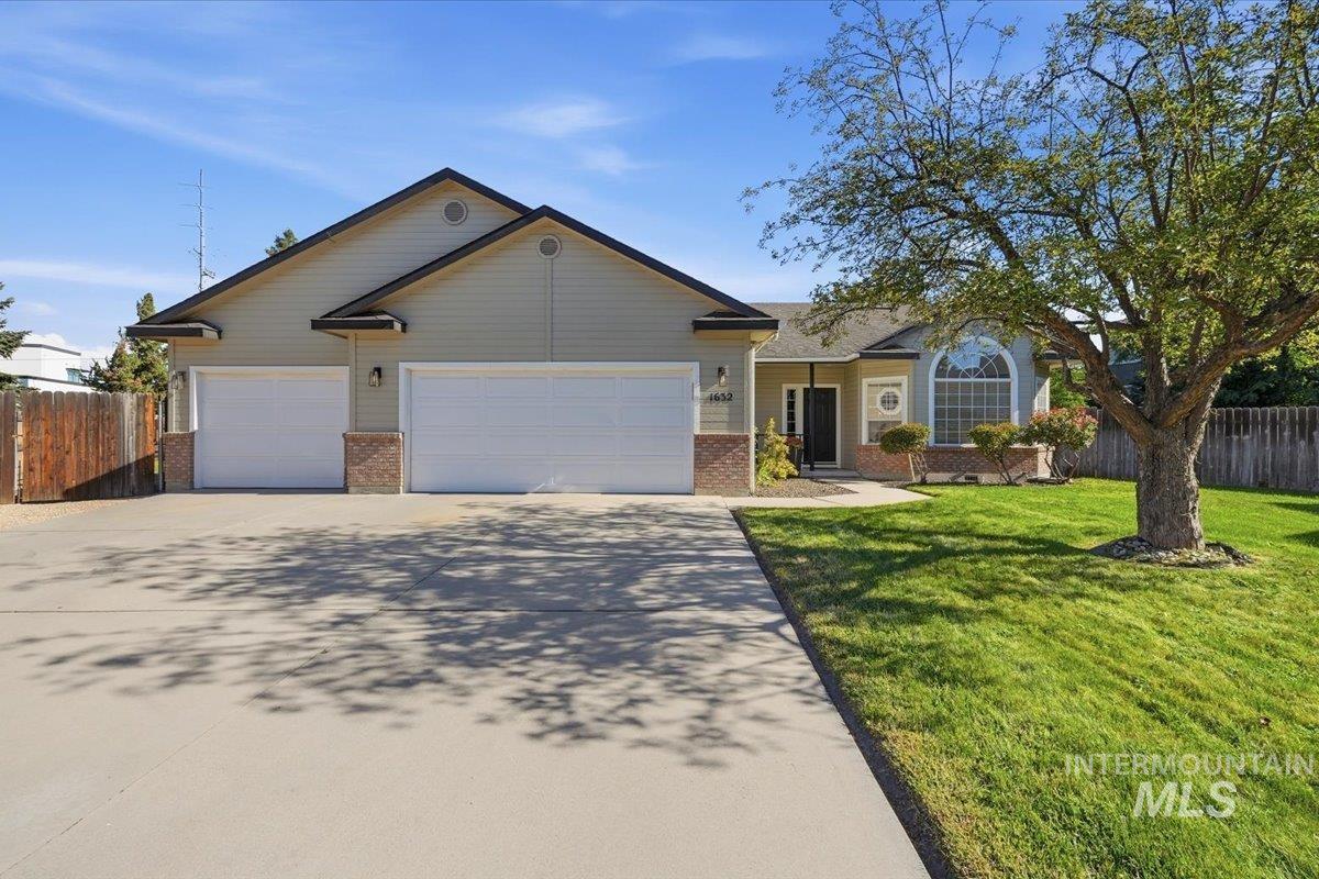 1632 S Labrador Pl — photo