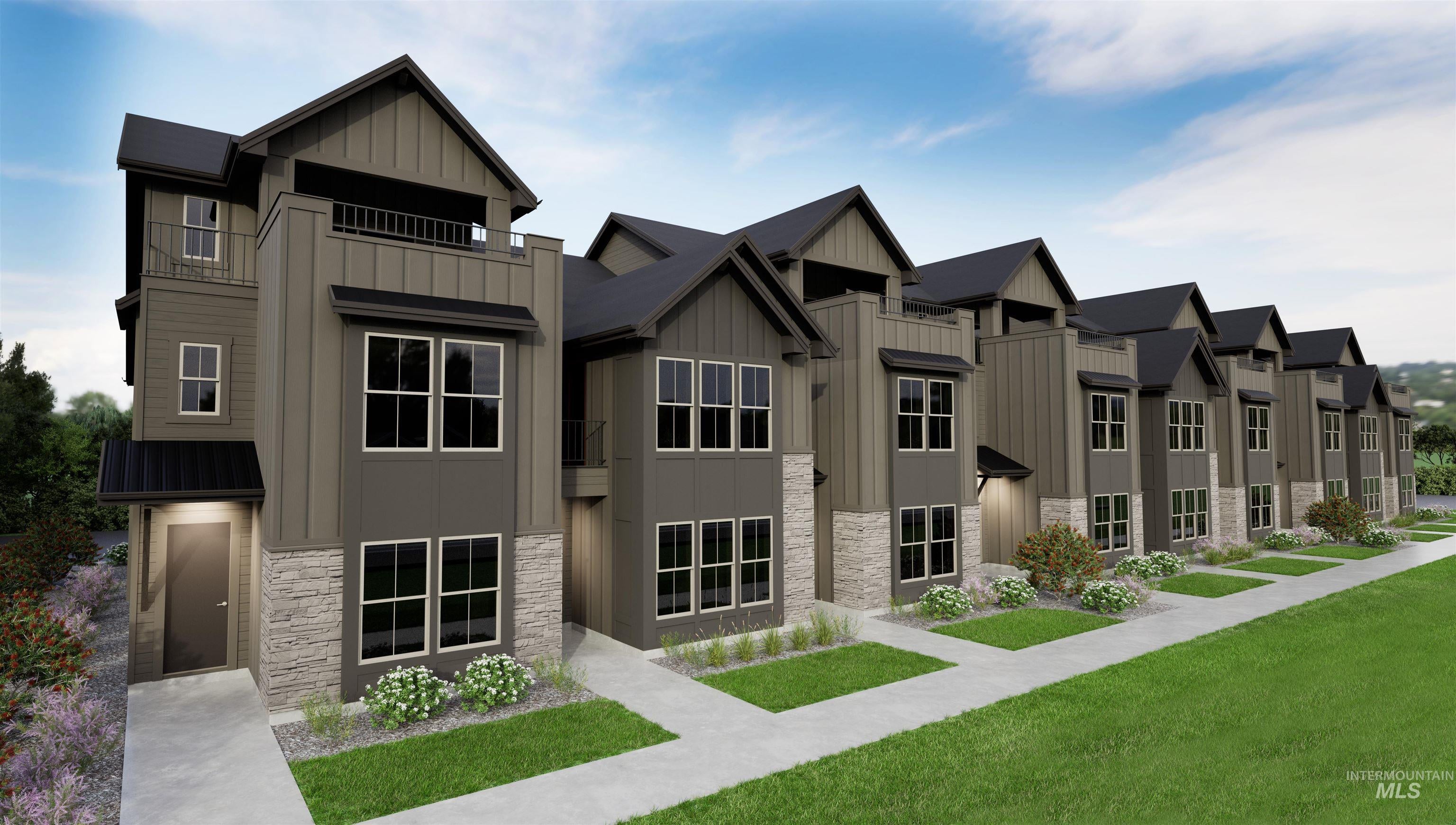 5808 W Ellesmere Ln. — photo