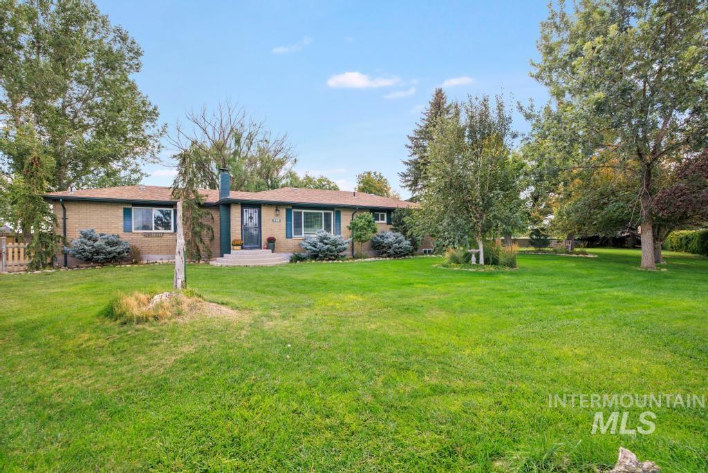 298 Earl Drive — photo