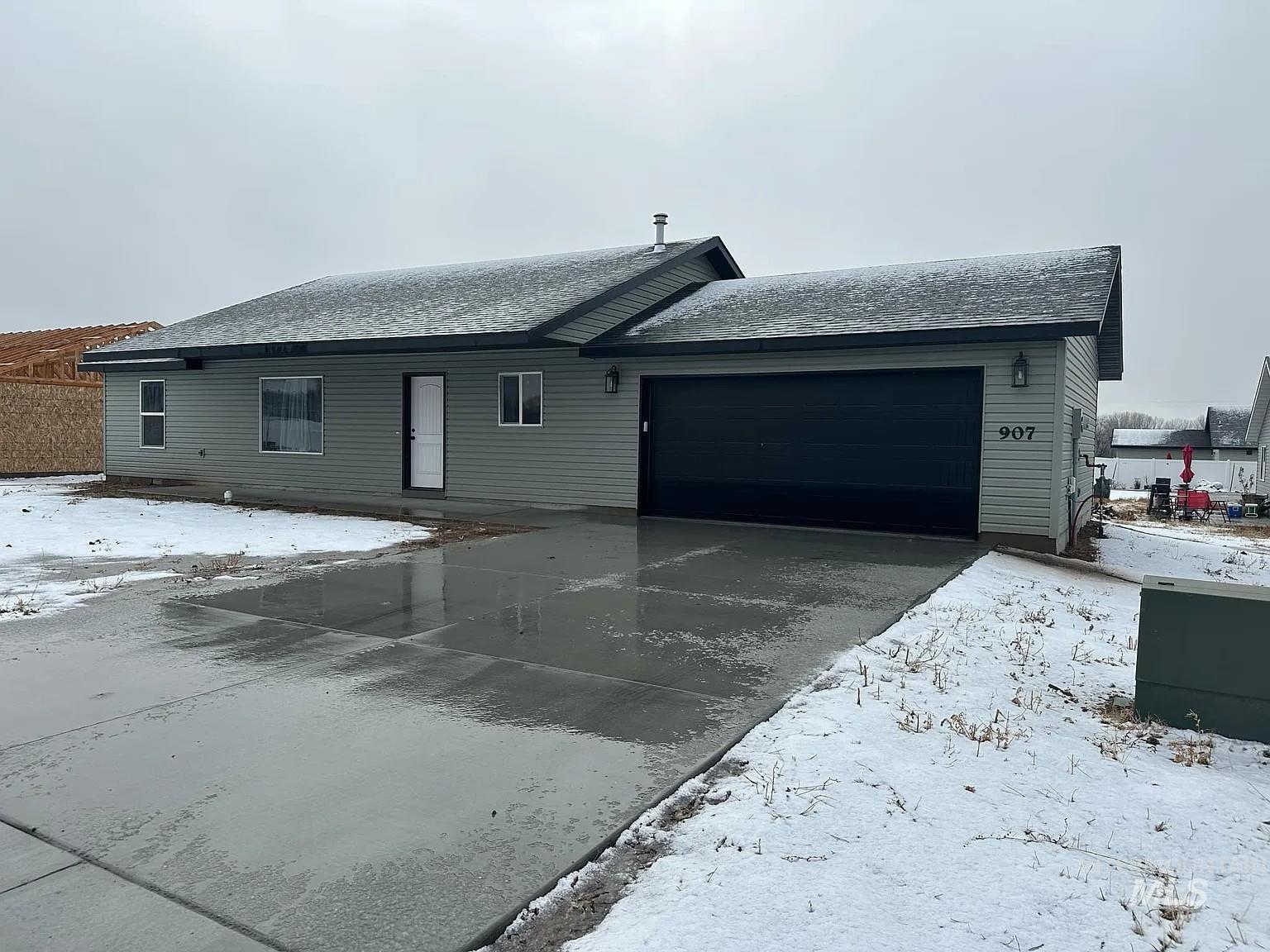 907 Date, Jerome, ID 83338 — photo 2