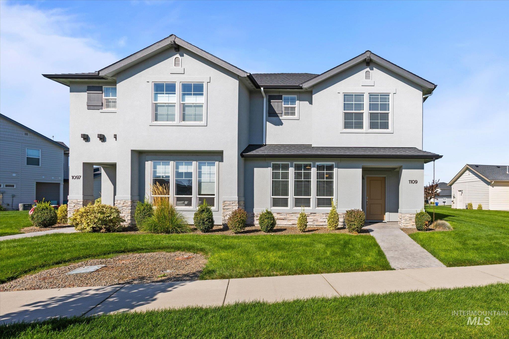 1109 N World Cup Ln — photo