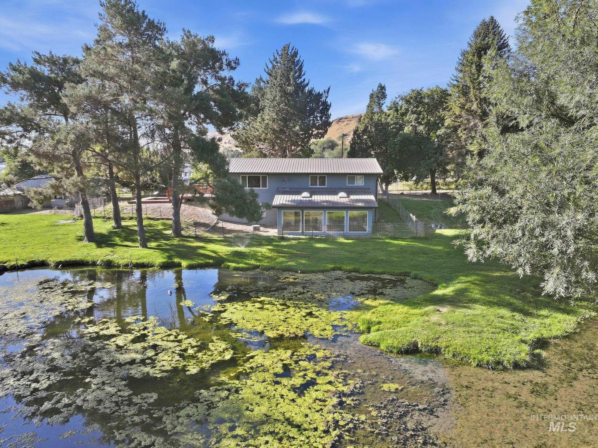 4796 River Rd — photo