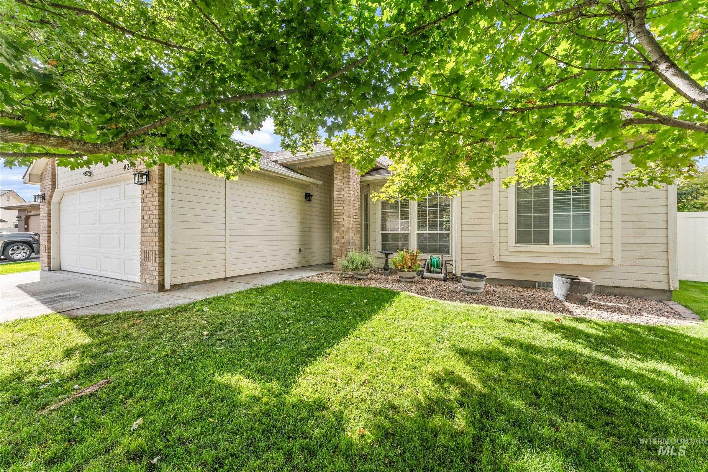 4213 E Lanager Ct. — photo