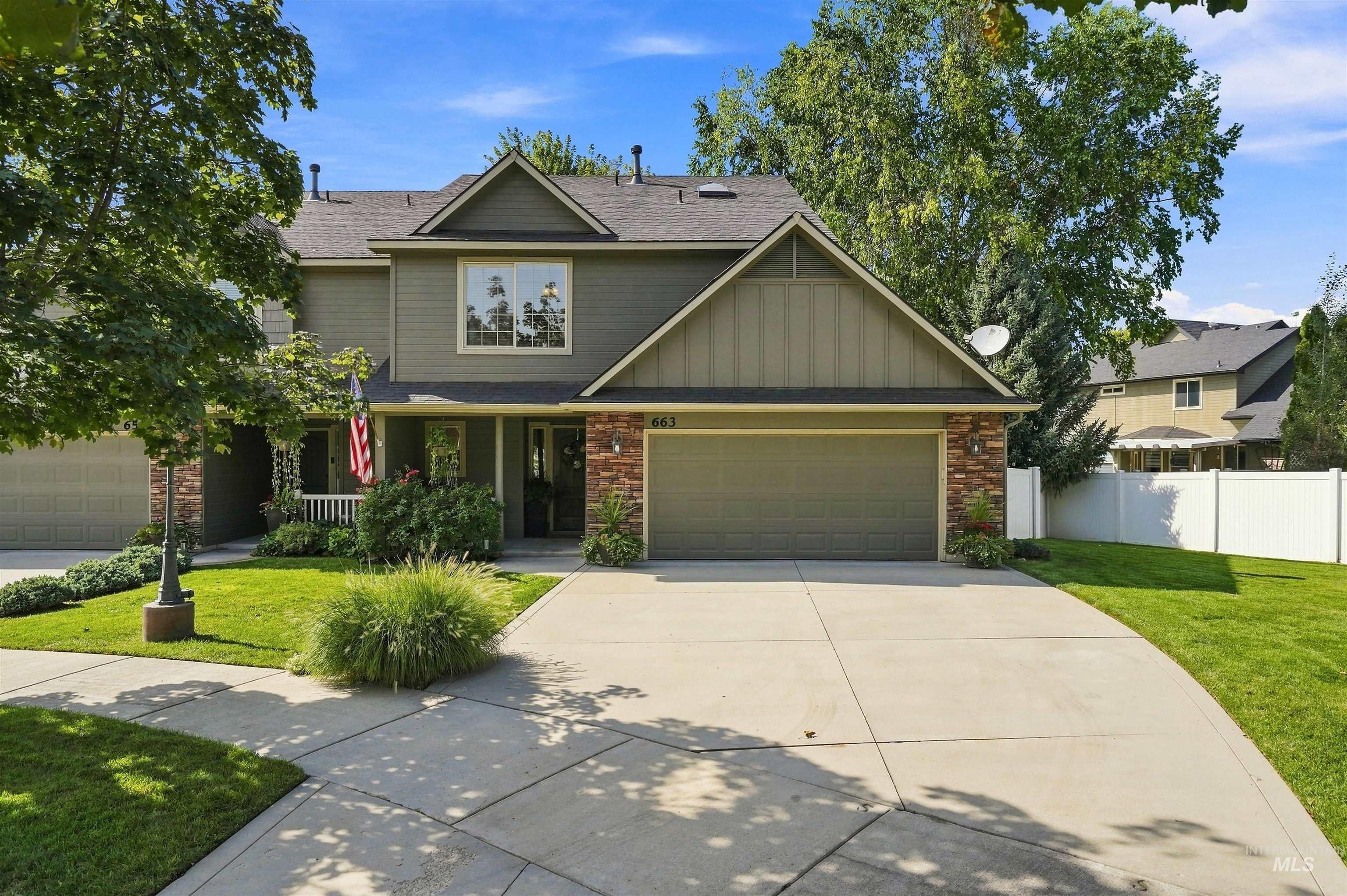 663 N Shadowfox Pl — photo