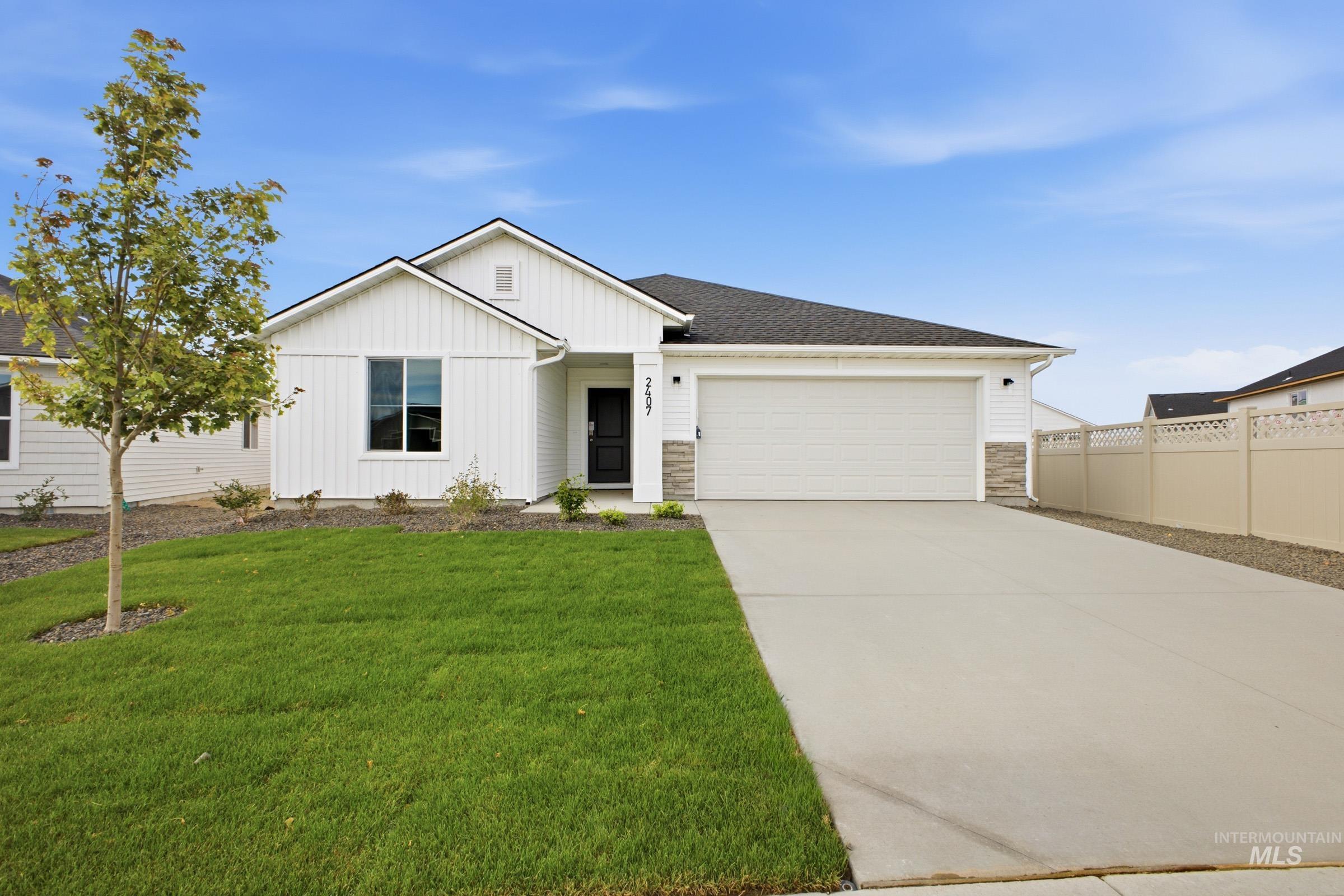 2528 W Tar Sands Dr — photo