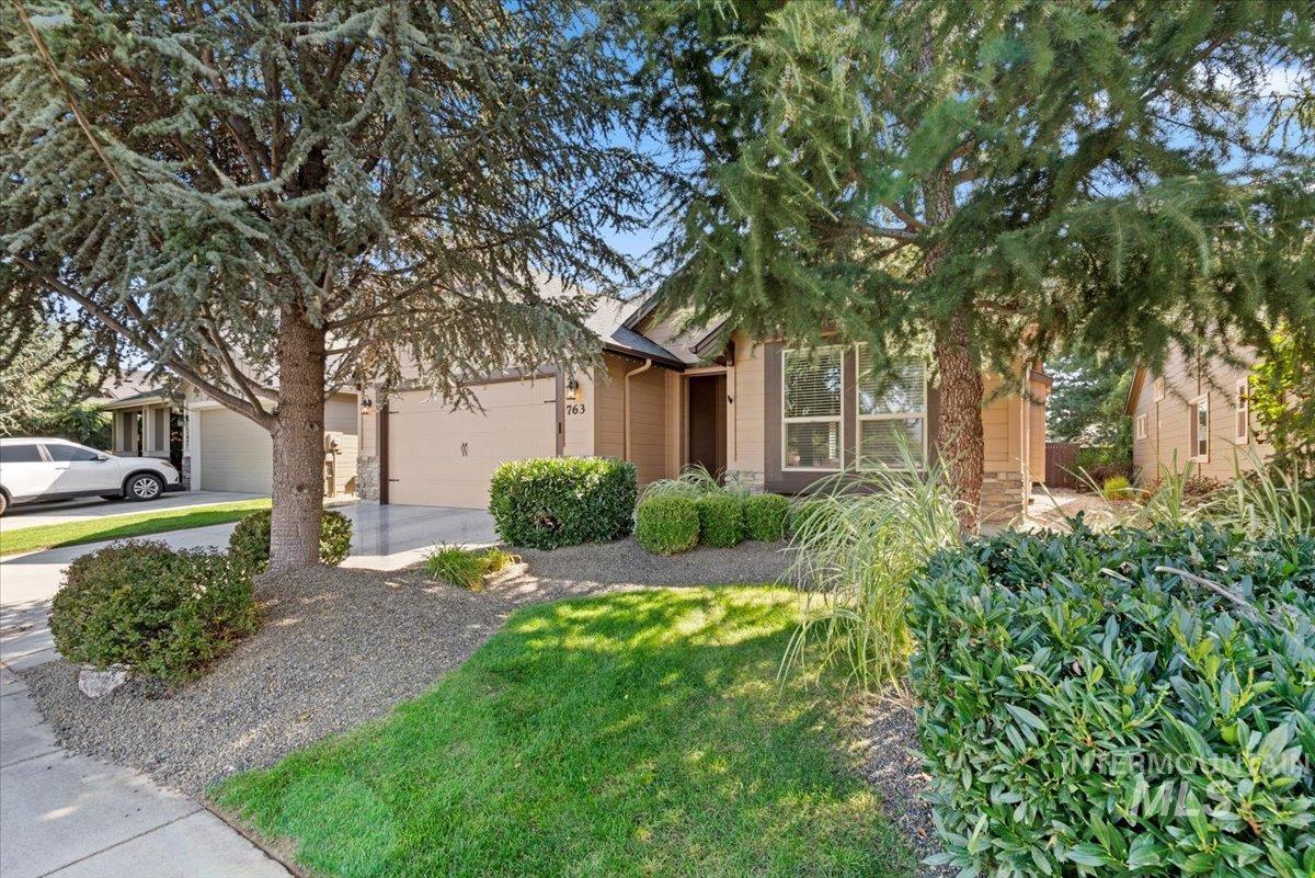 763 W Laughton Dr. — photo