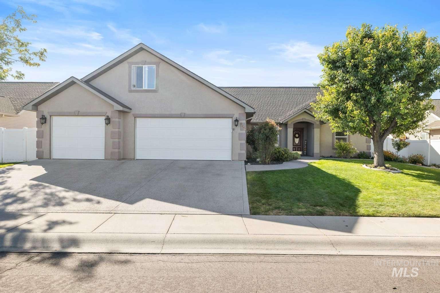 2662 Joshua Way — photo
