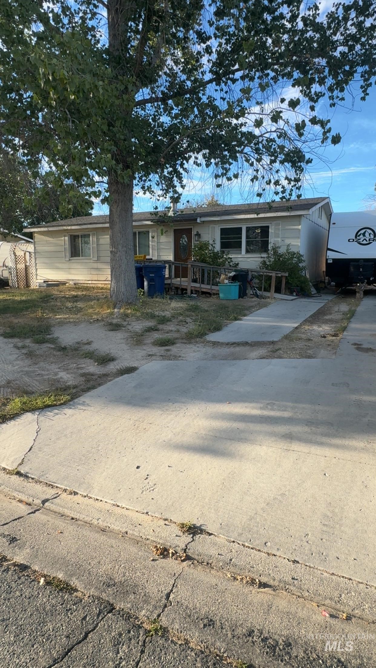 232 Glacier Drive — photo