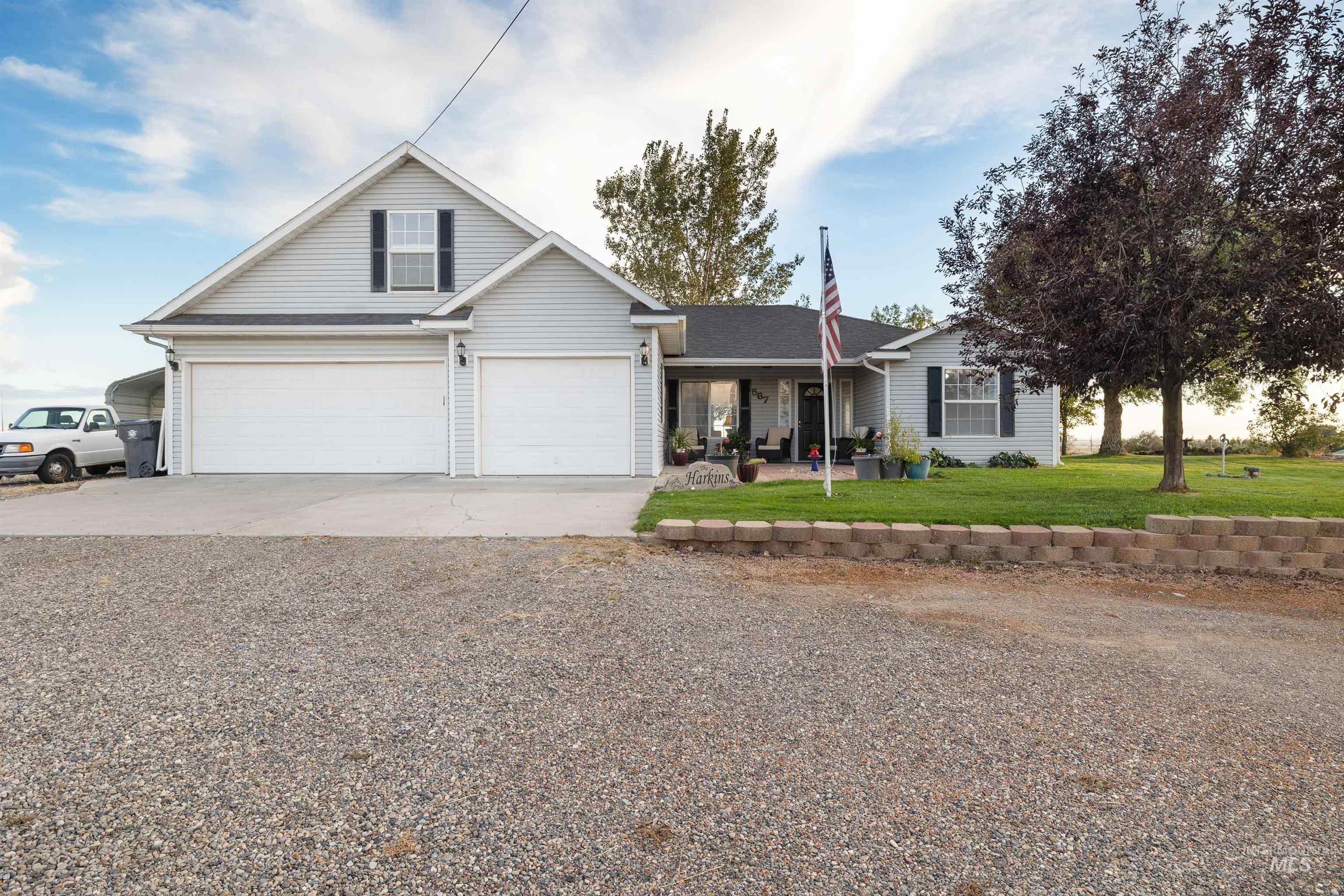 567 Smokey Mountain Dr. — photo