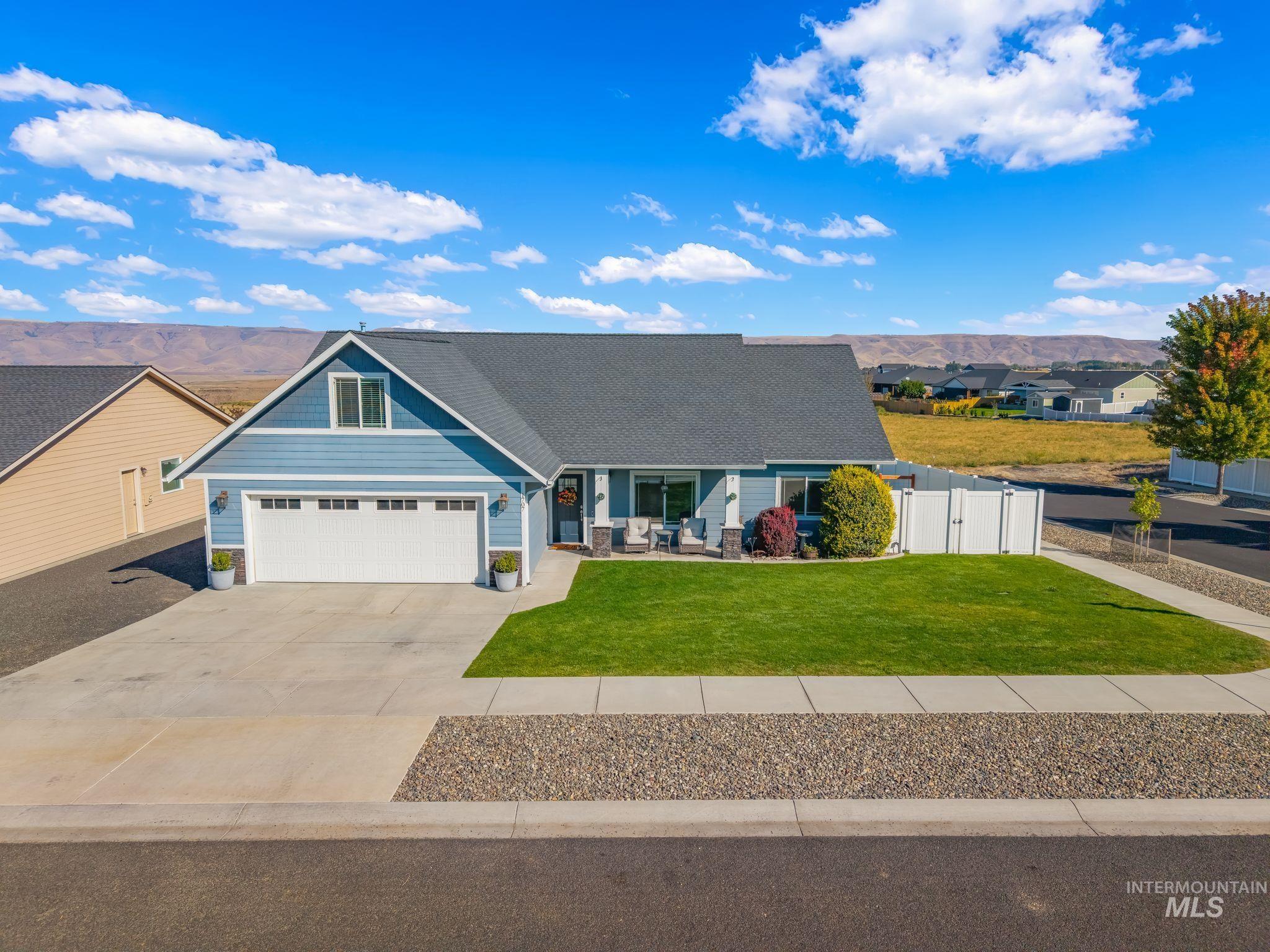 1707 Pioneer Drive — photo